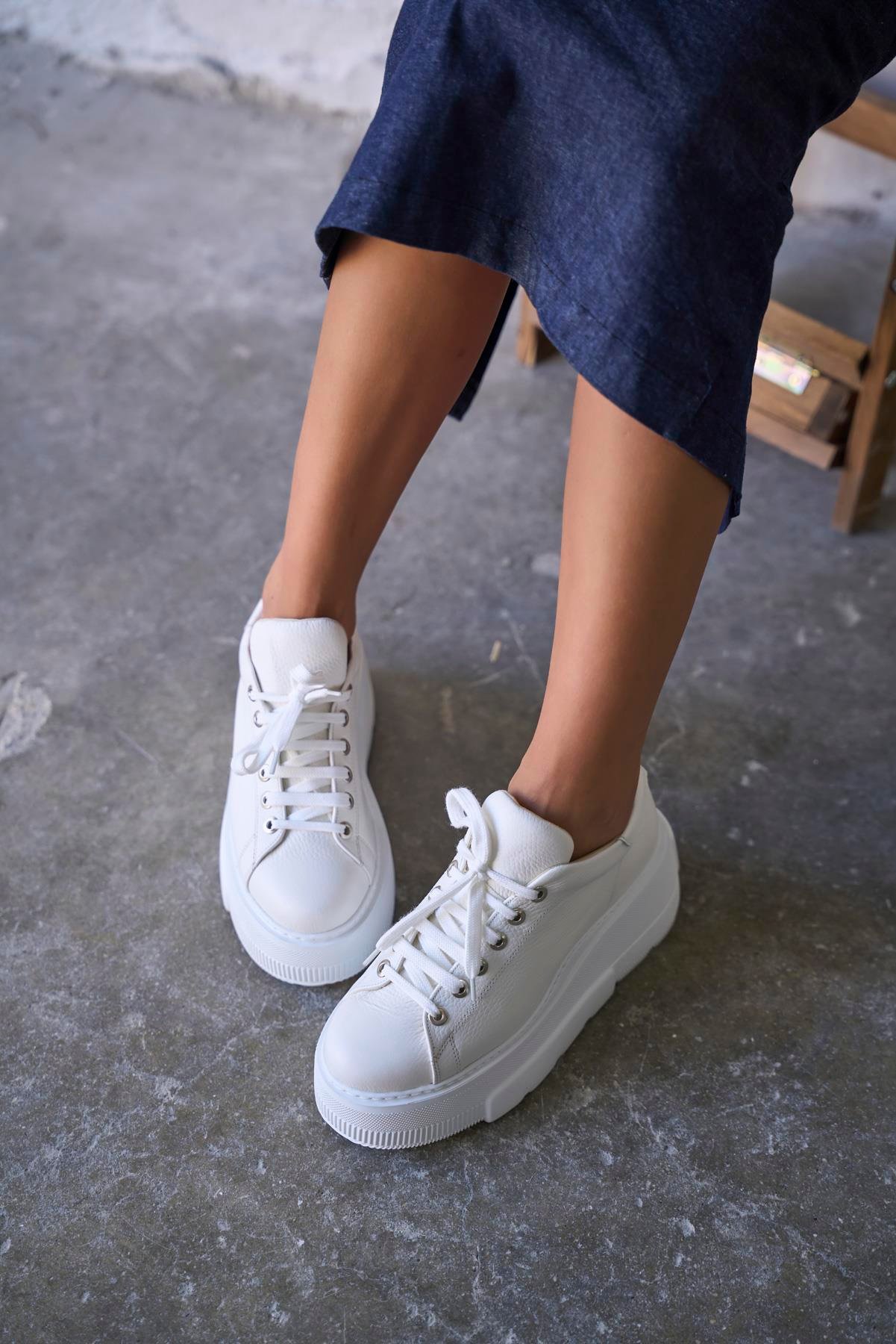 BRİEN BEYAZ DERİ SPOR AYAKKABI 