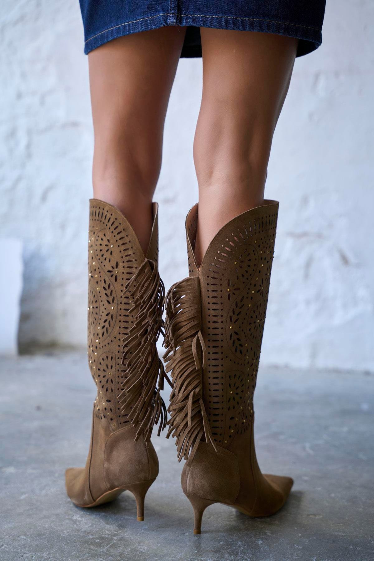 BRİON KUM SÜET ÇİZME