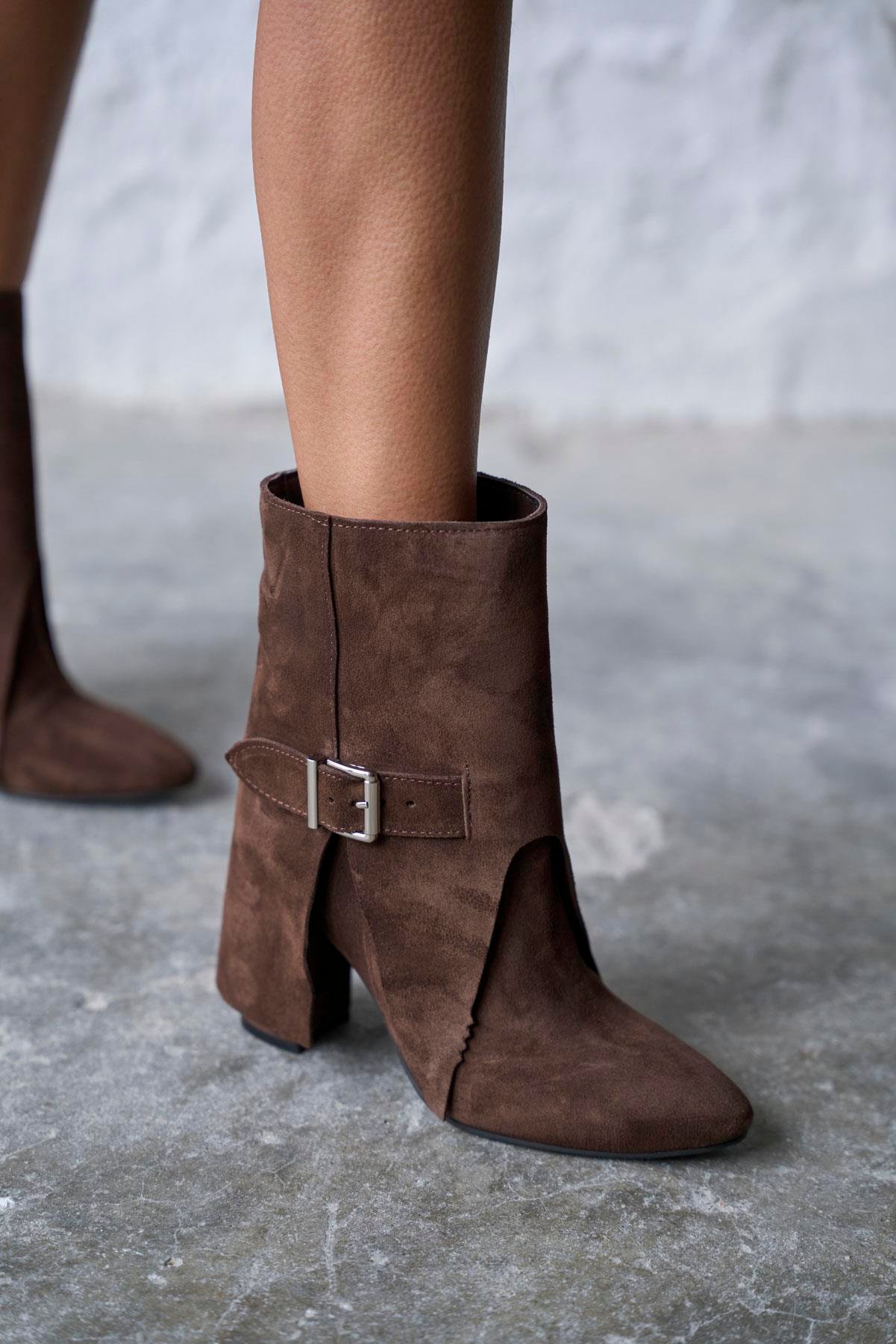 CERNY KAHVE SÜET TOPUKLU BOT