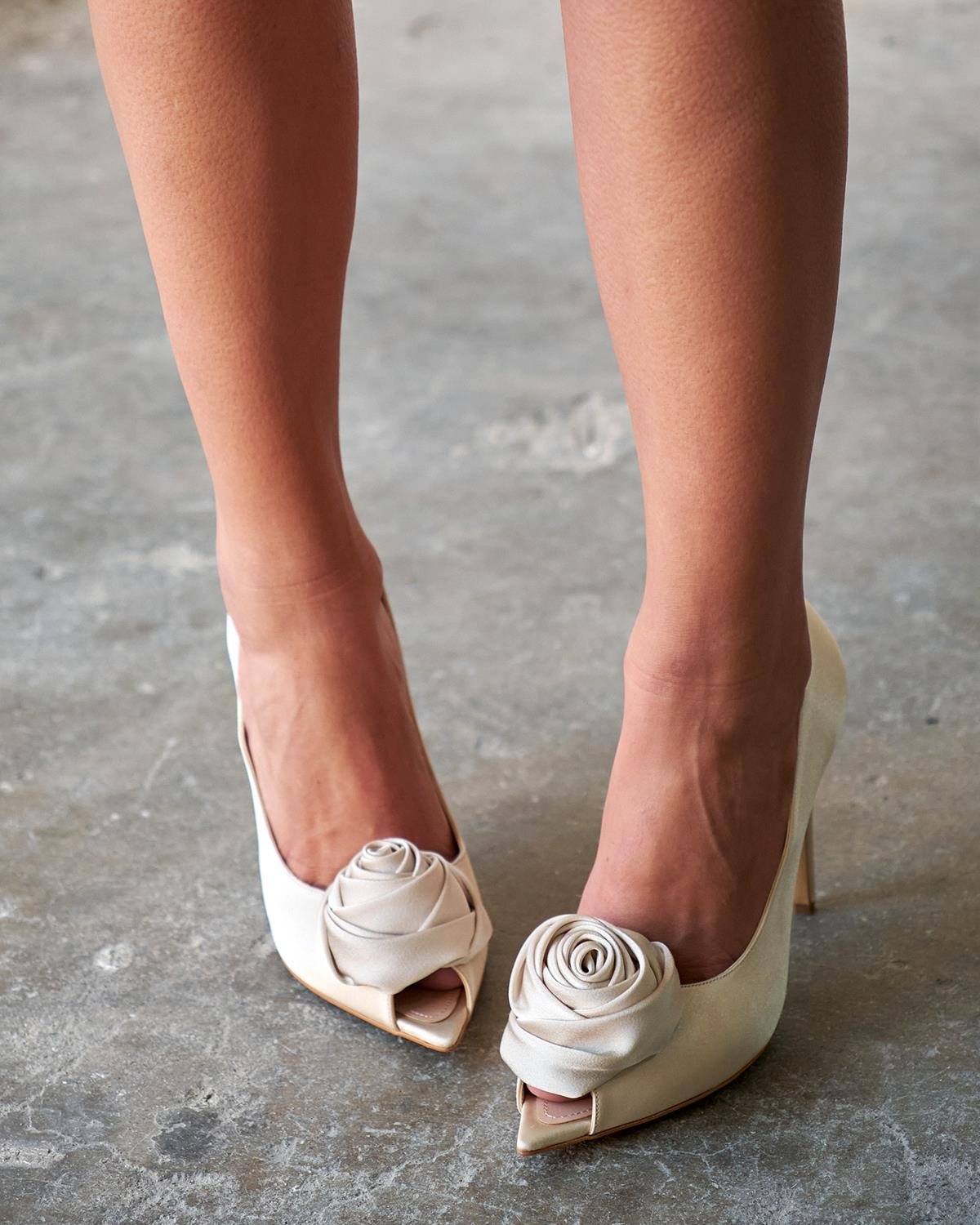 CLAYS BEJ SATEN TOPUKLU AYAKKABI