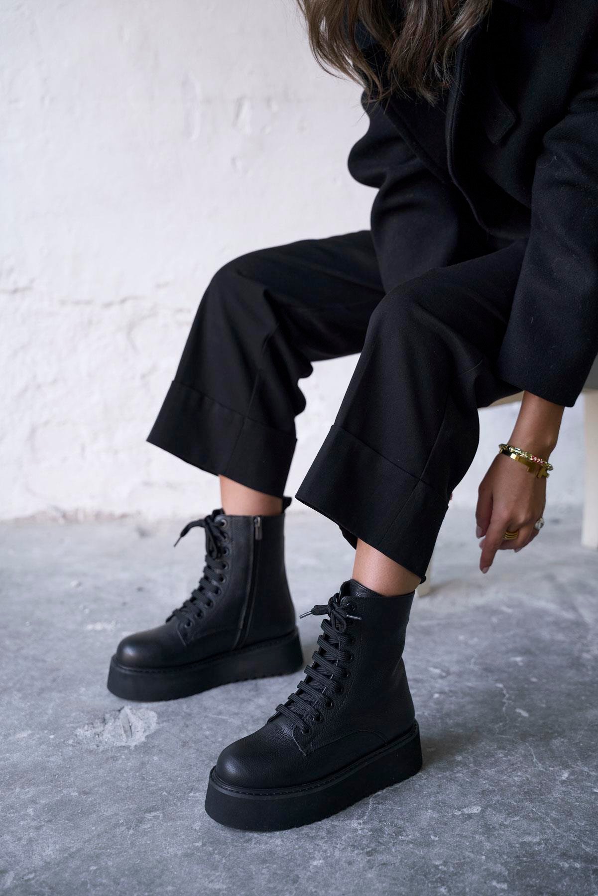 CLİV SİYAH DERİ BOT