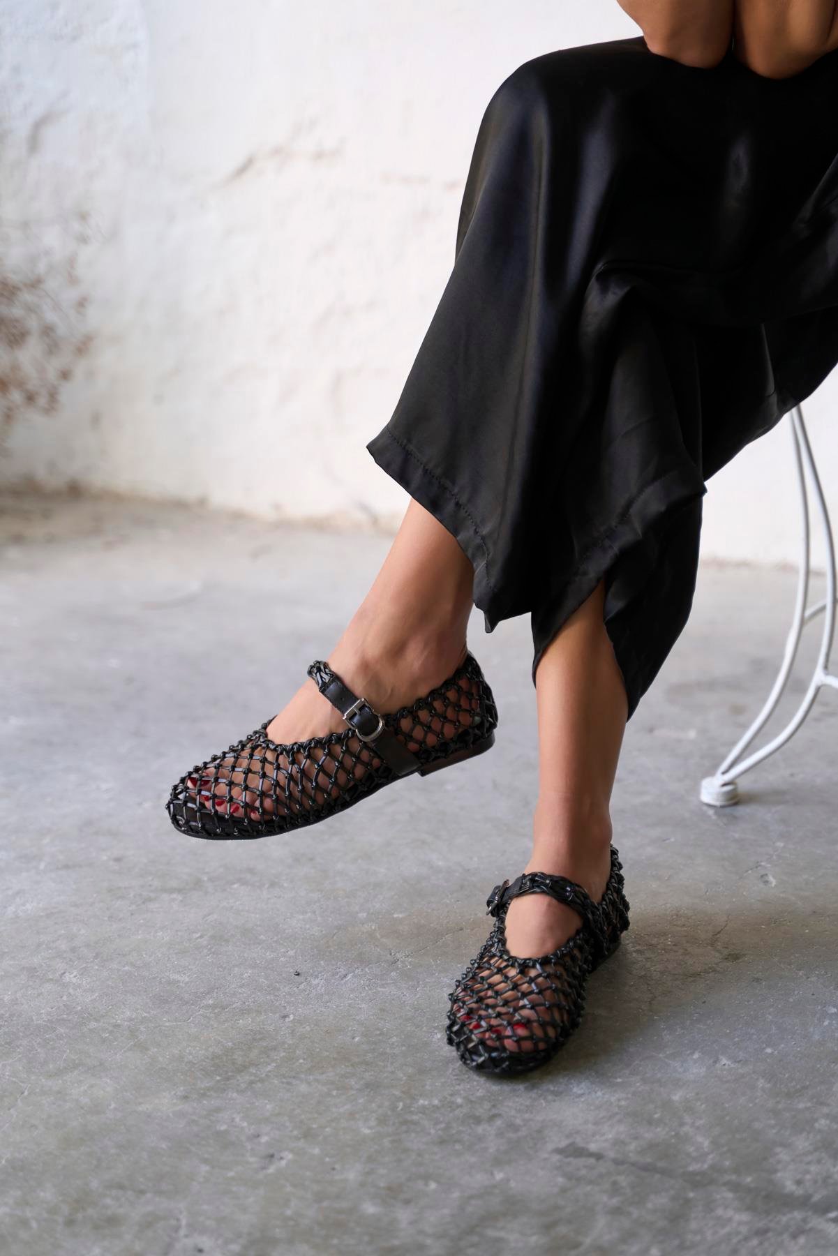 COLBY SİYAH DERİ BABET