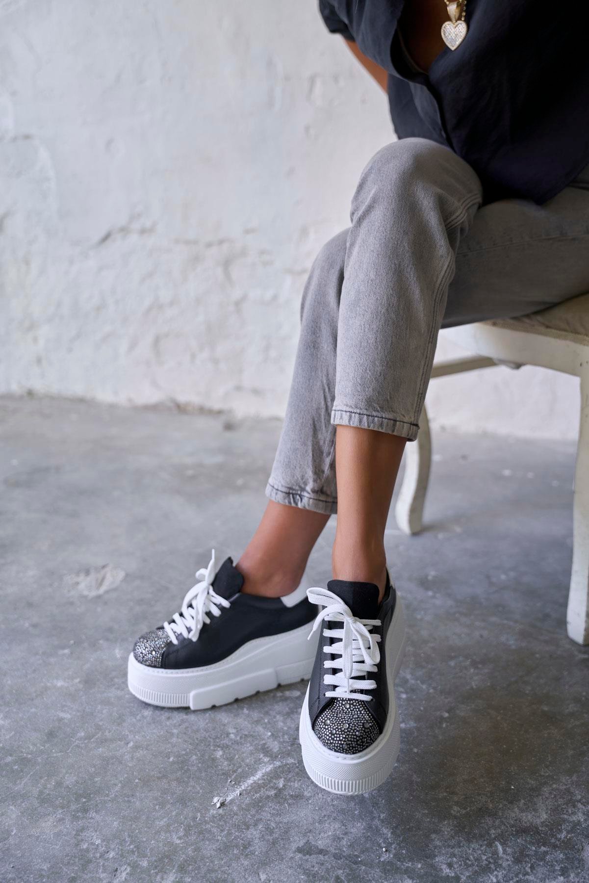 DAVOS SİYAH SPOR AYAKKABI 