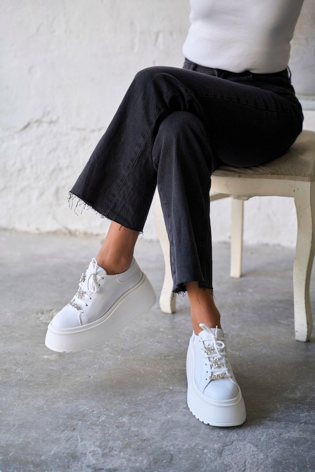 DUBAİ BEYAZ SPOR AYAKKABI 