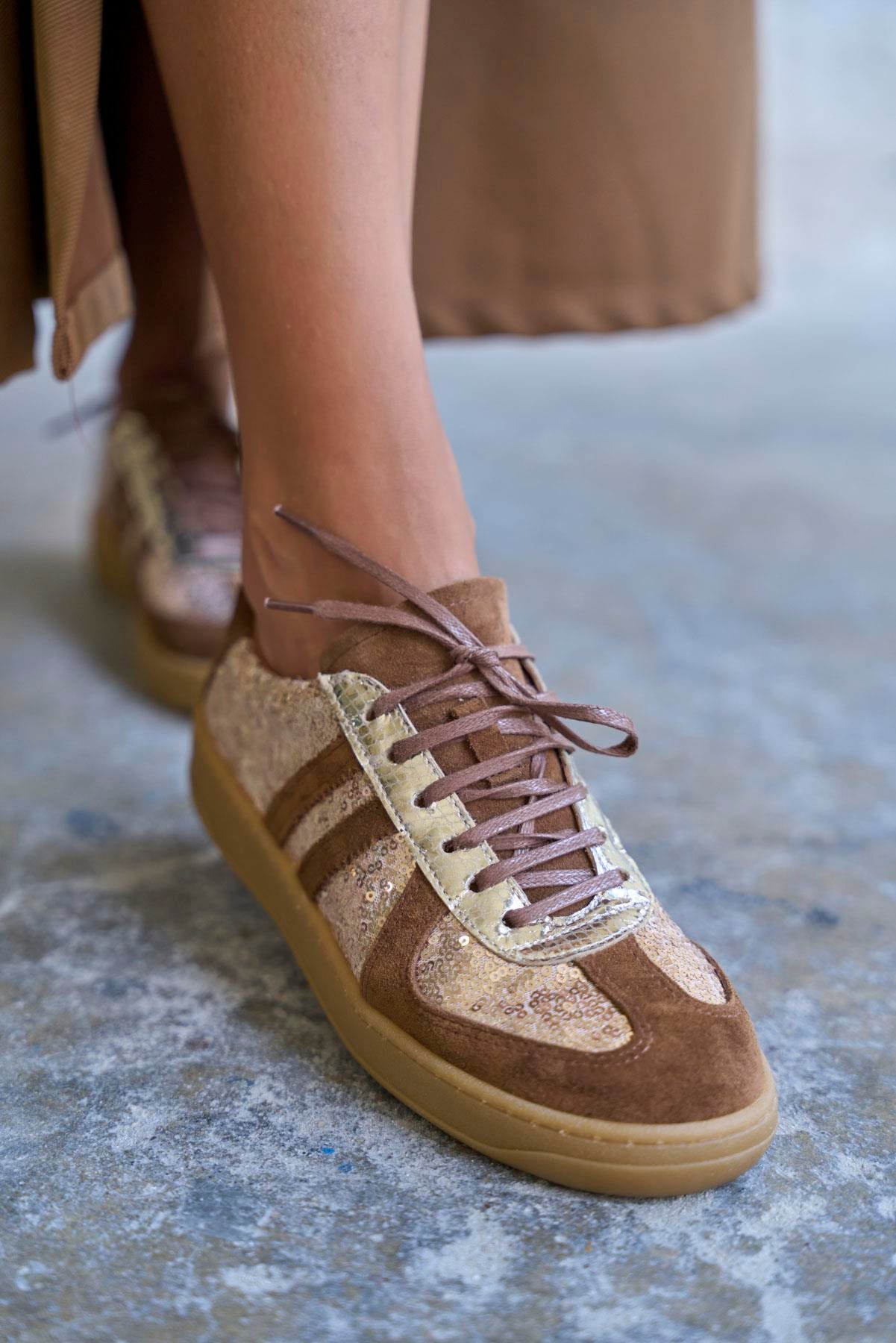 EVAN KAHVE GOLD PULLU SPOR AYAKKABI