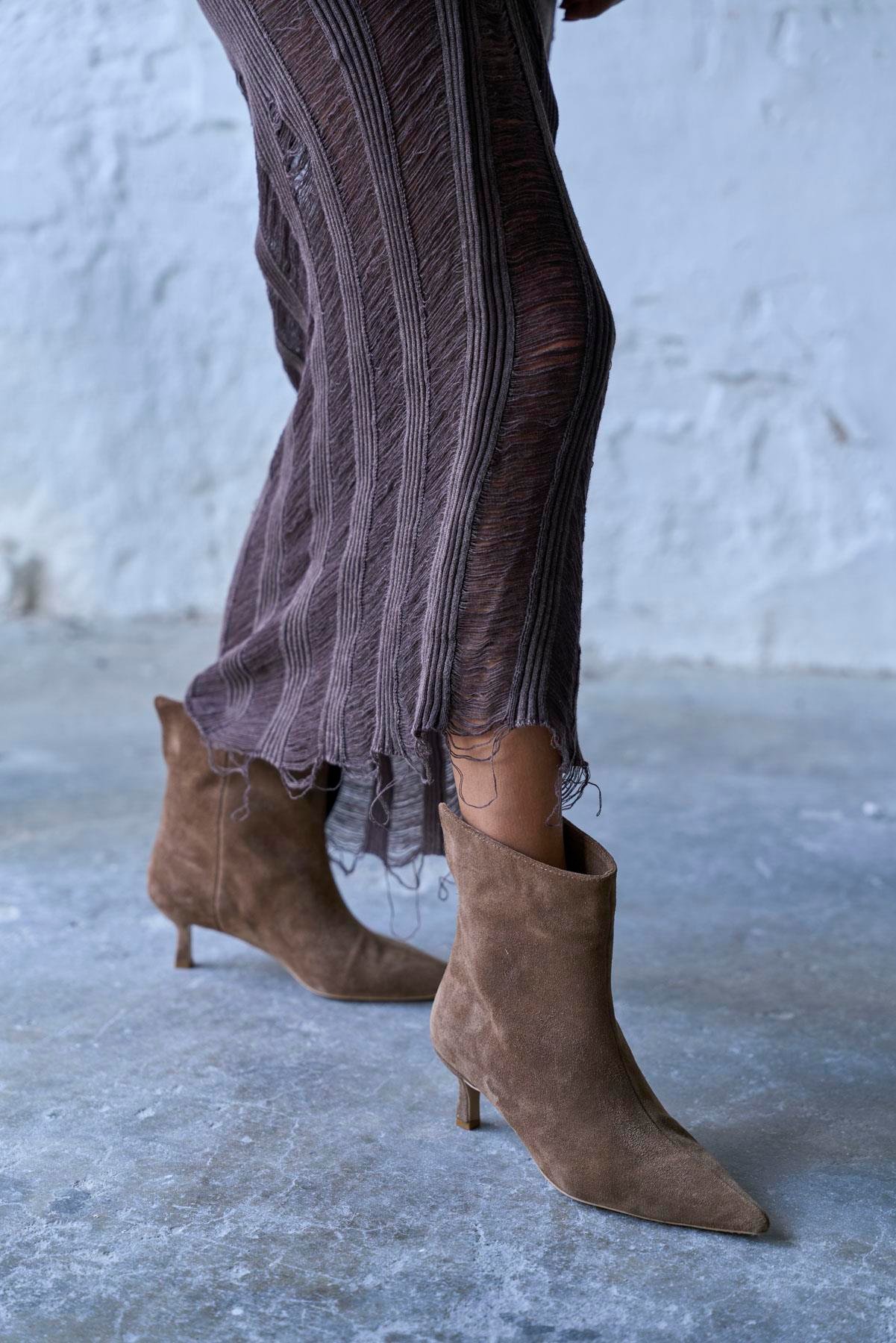 GAİL KUM SÜET TOPUKLU BOT