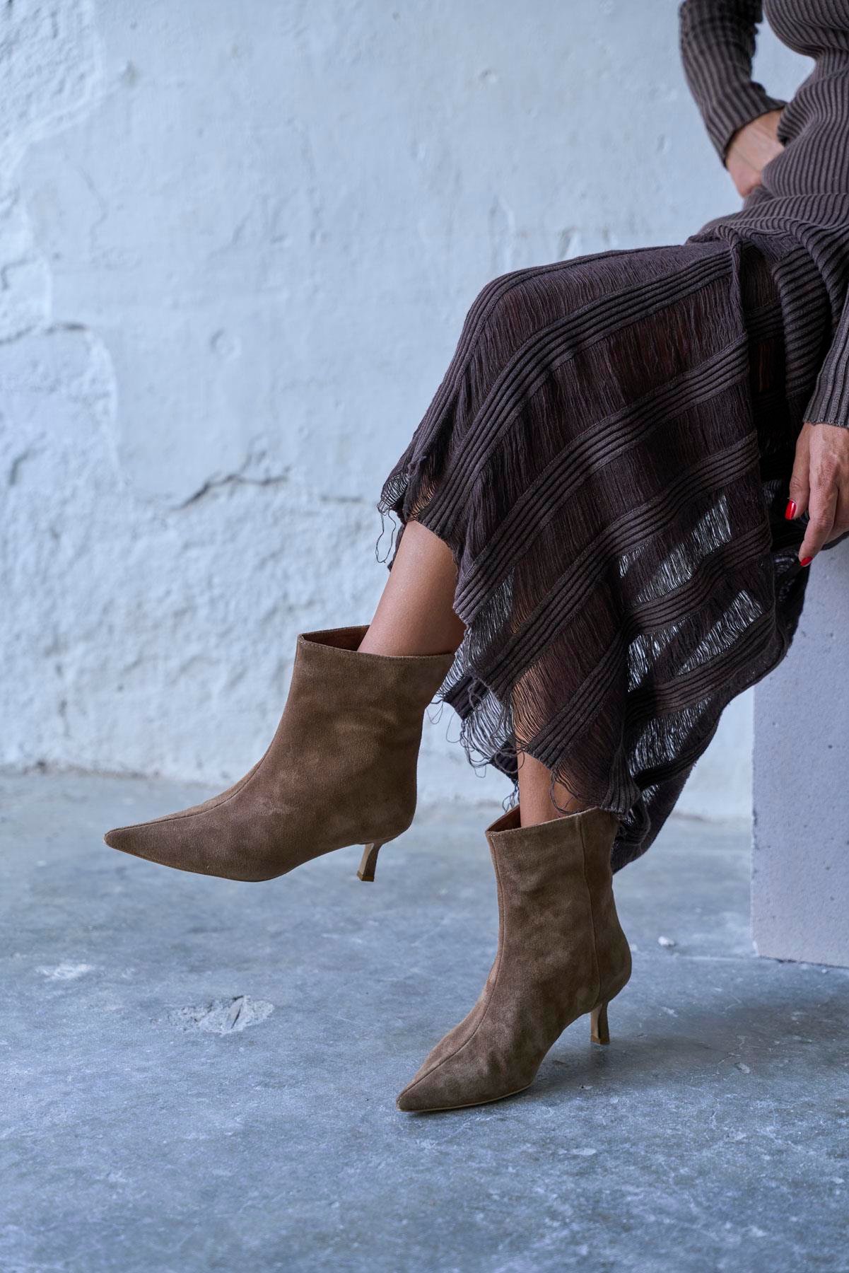 GAİL KUM SÜET TOPUKLU BOT