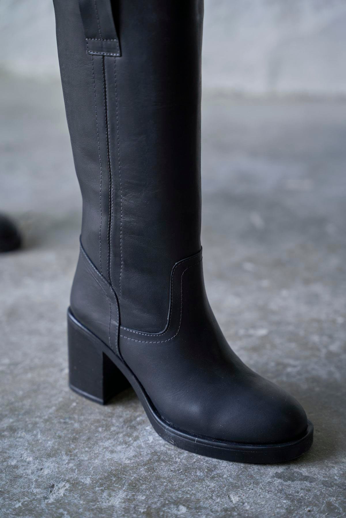 GALLEN SİYAH DERİ ÇİZME