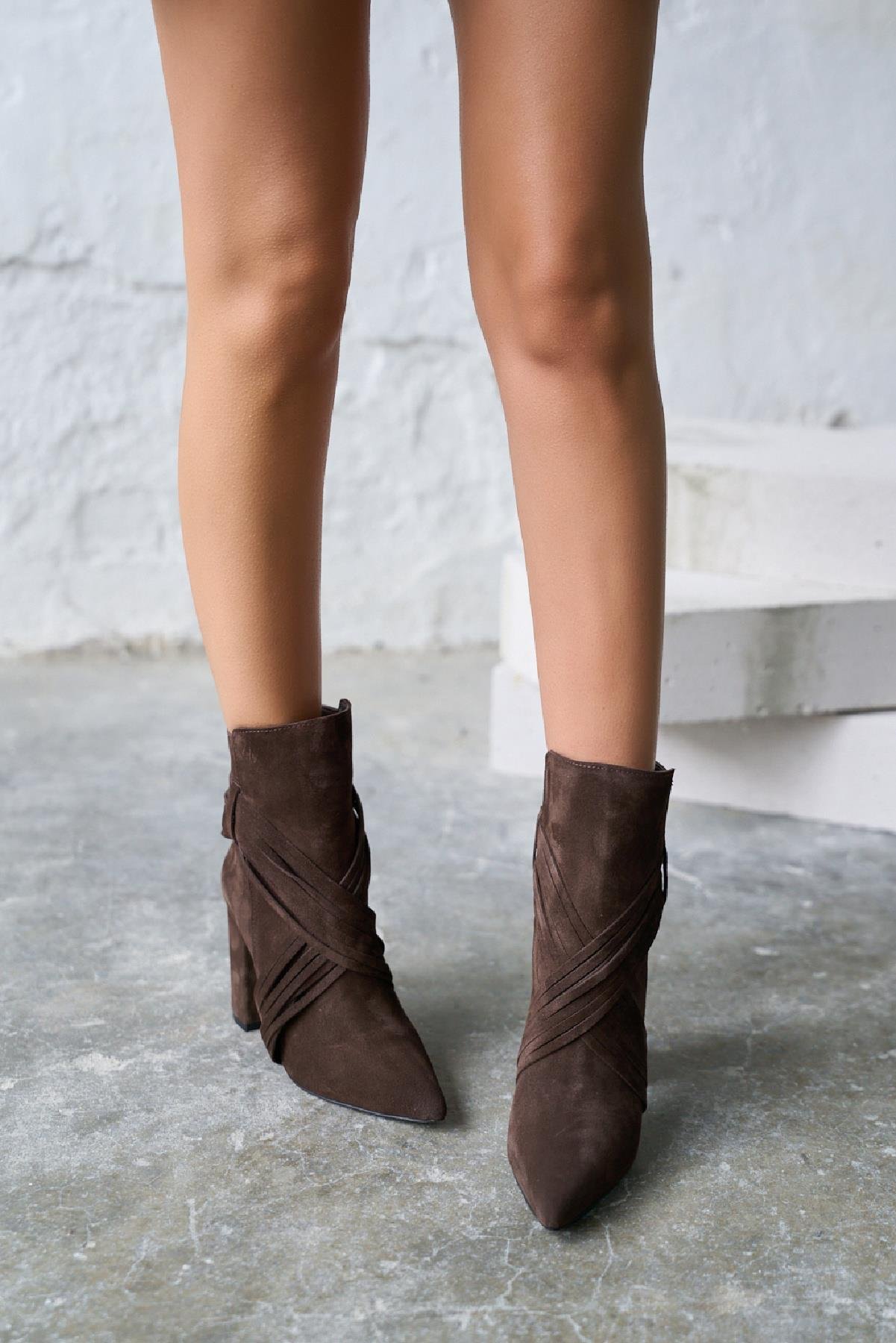 GİJON KAHVE SÜET TOPUKLU BOT