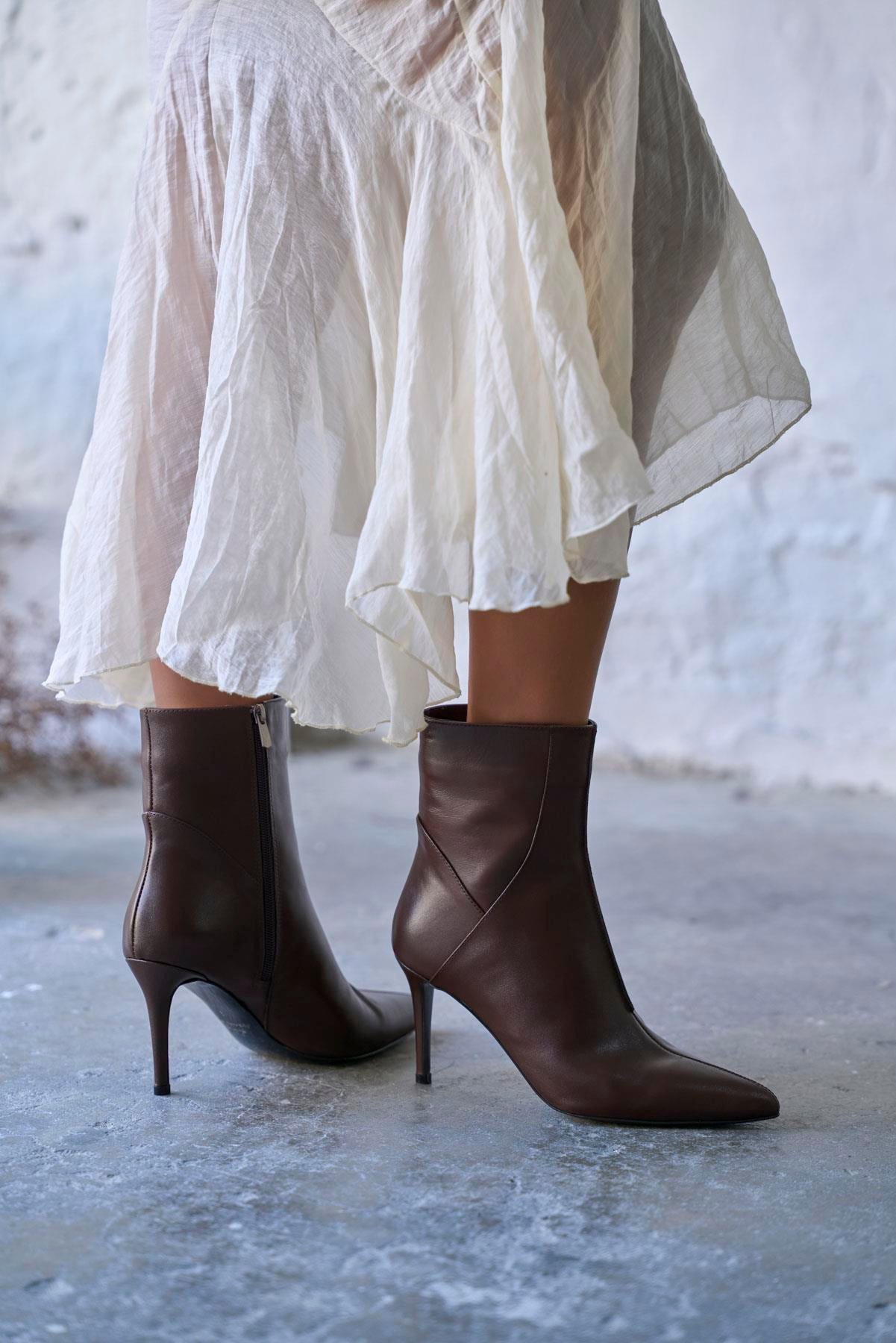 GRANT KAHVE DERİ TOPUKLU BOT