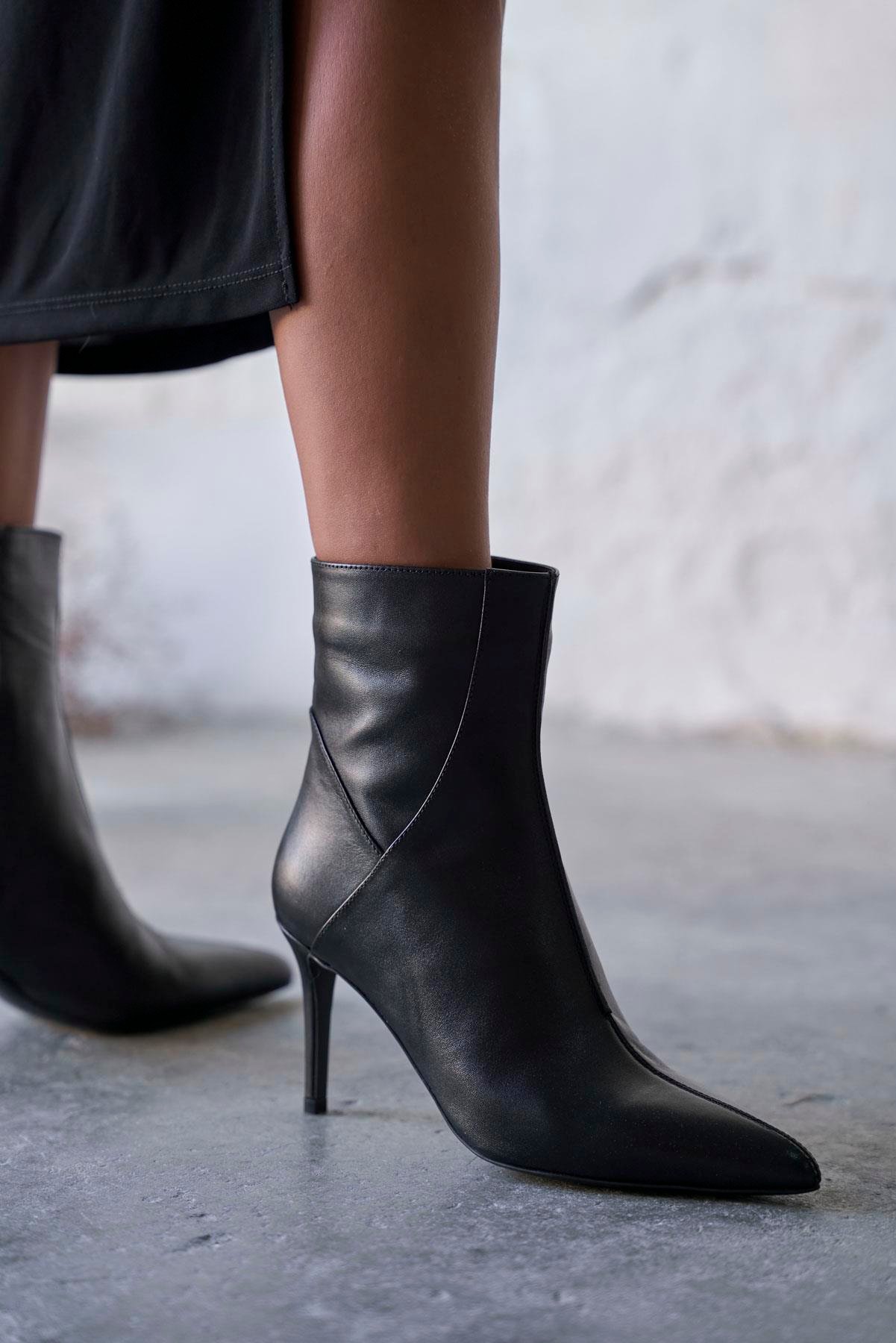 GRANT SİYAH DERİ TOPUKLU BOT