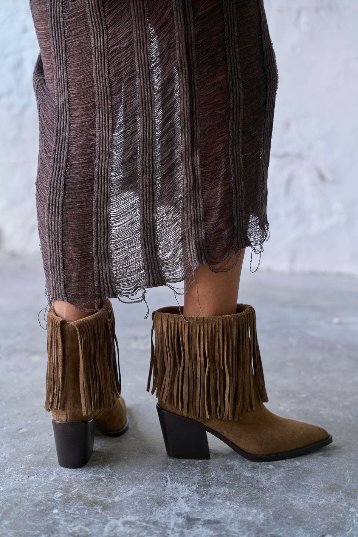 GROSS KUM SÜET KOVBOY BOT