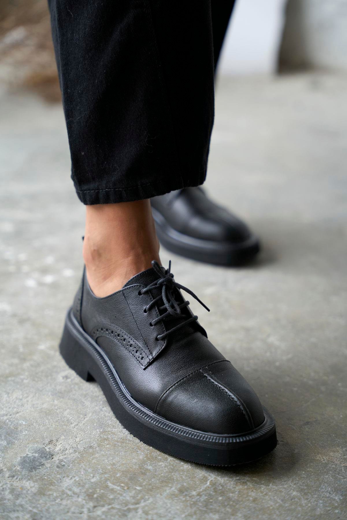 HYDO SİYAH DERİ MAKOSEN