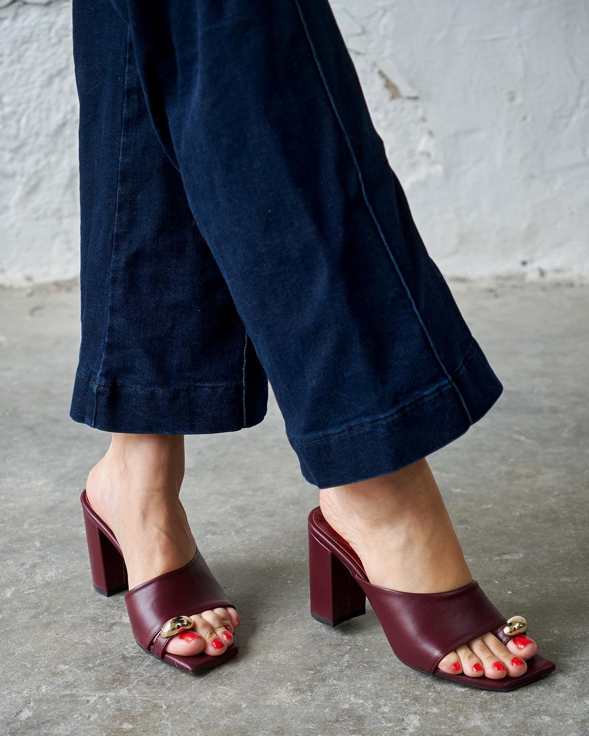 JAİL BORDO DERİ TOPUKLU AYAKKABI 