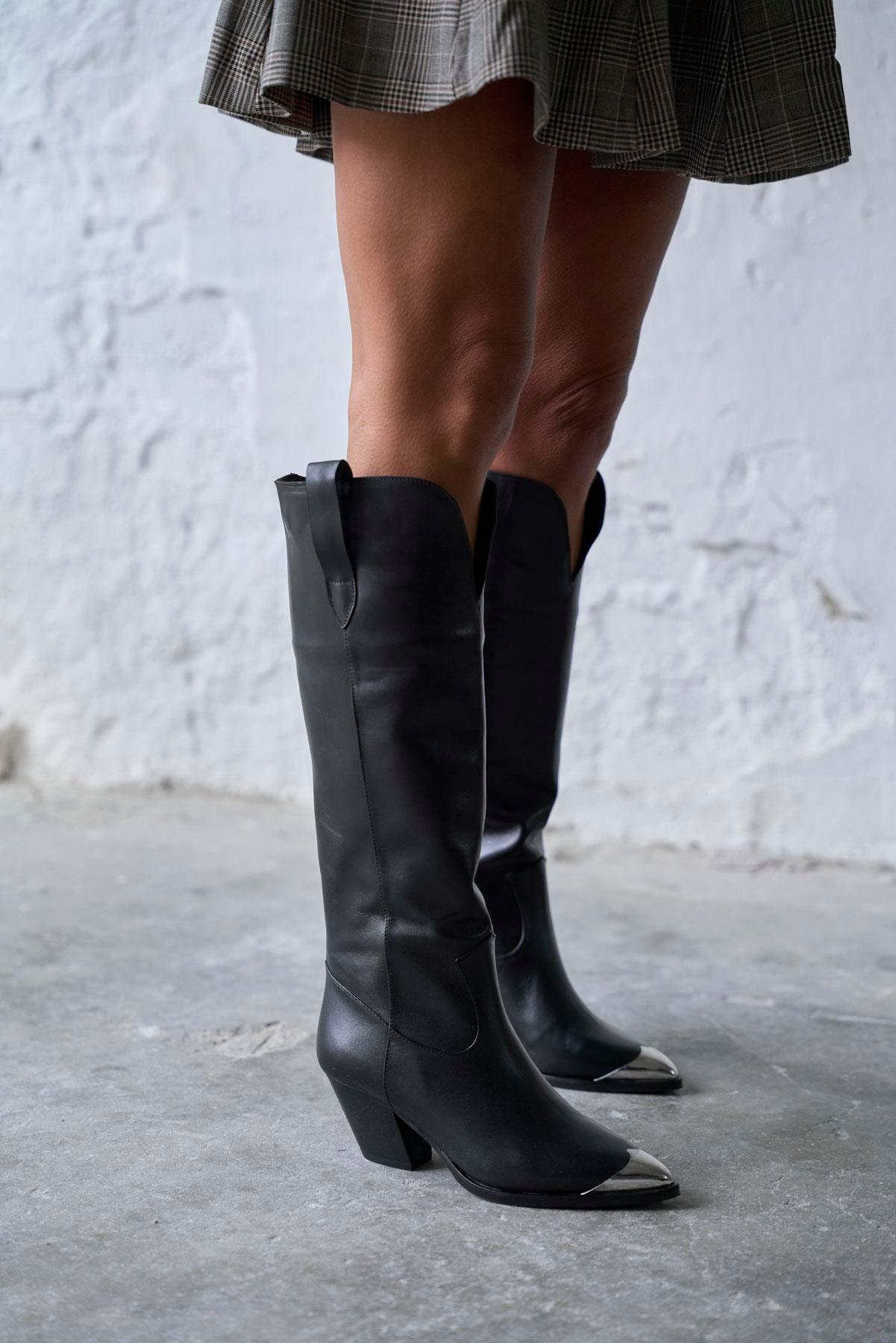 LADY SİYAH DERİ ÇİZME