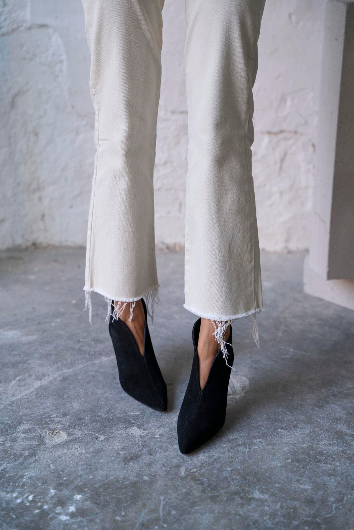 MERLY SİYAH SÜET TOPUKLU BOT