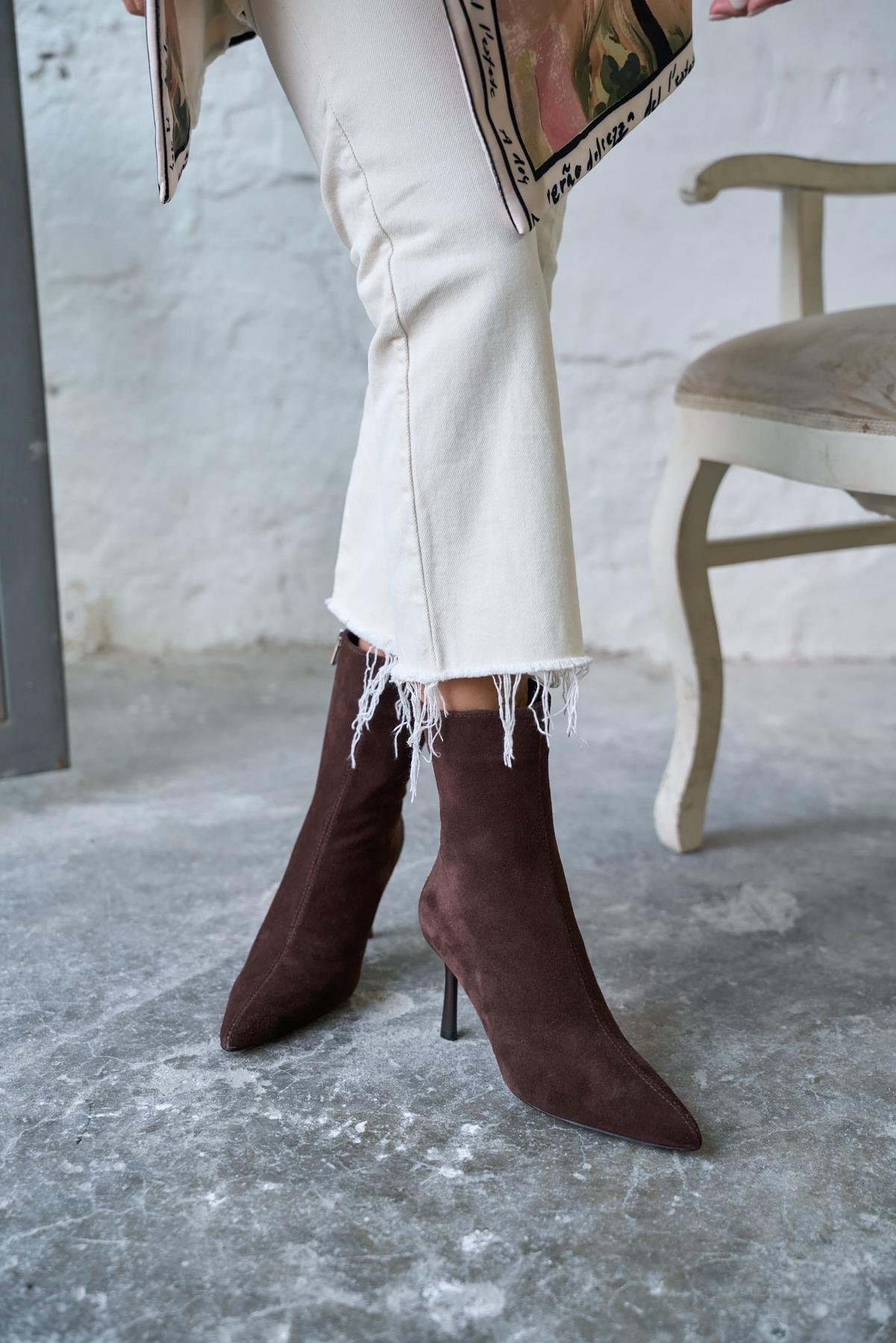 MİNEL KAHVE SÜET TOPUKLU BOT