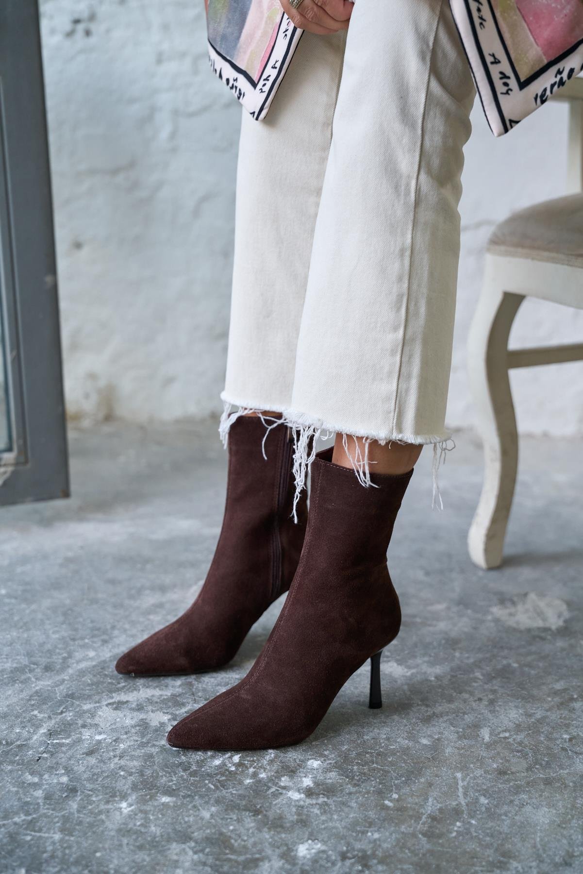 MİNEL KAHVE SÜET TOPUKLU BOT