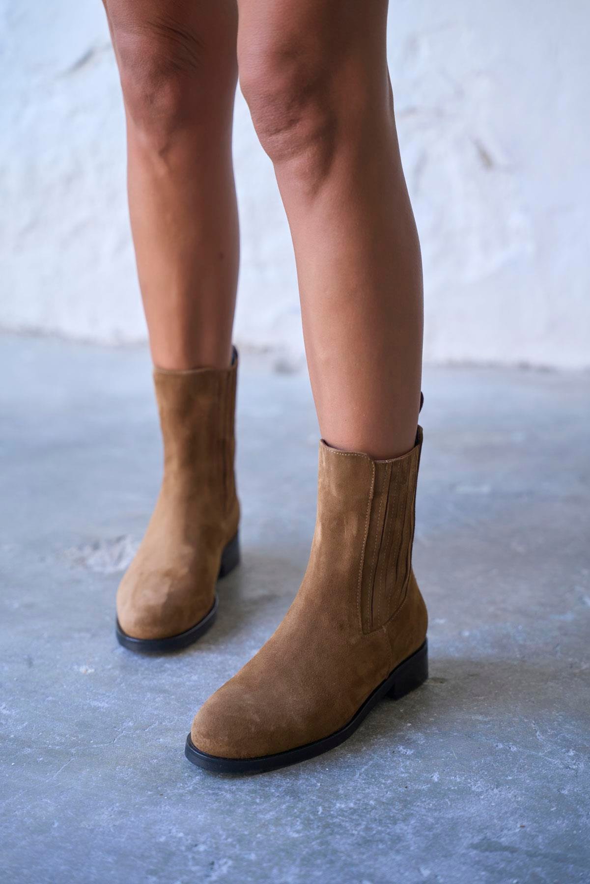 NANGİS TABA SÜET BOT 