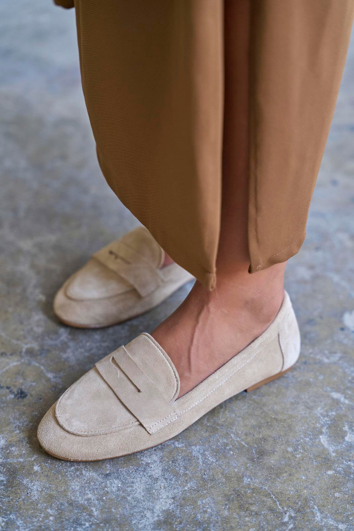 NESCA BEJ SÜET BABET