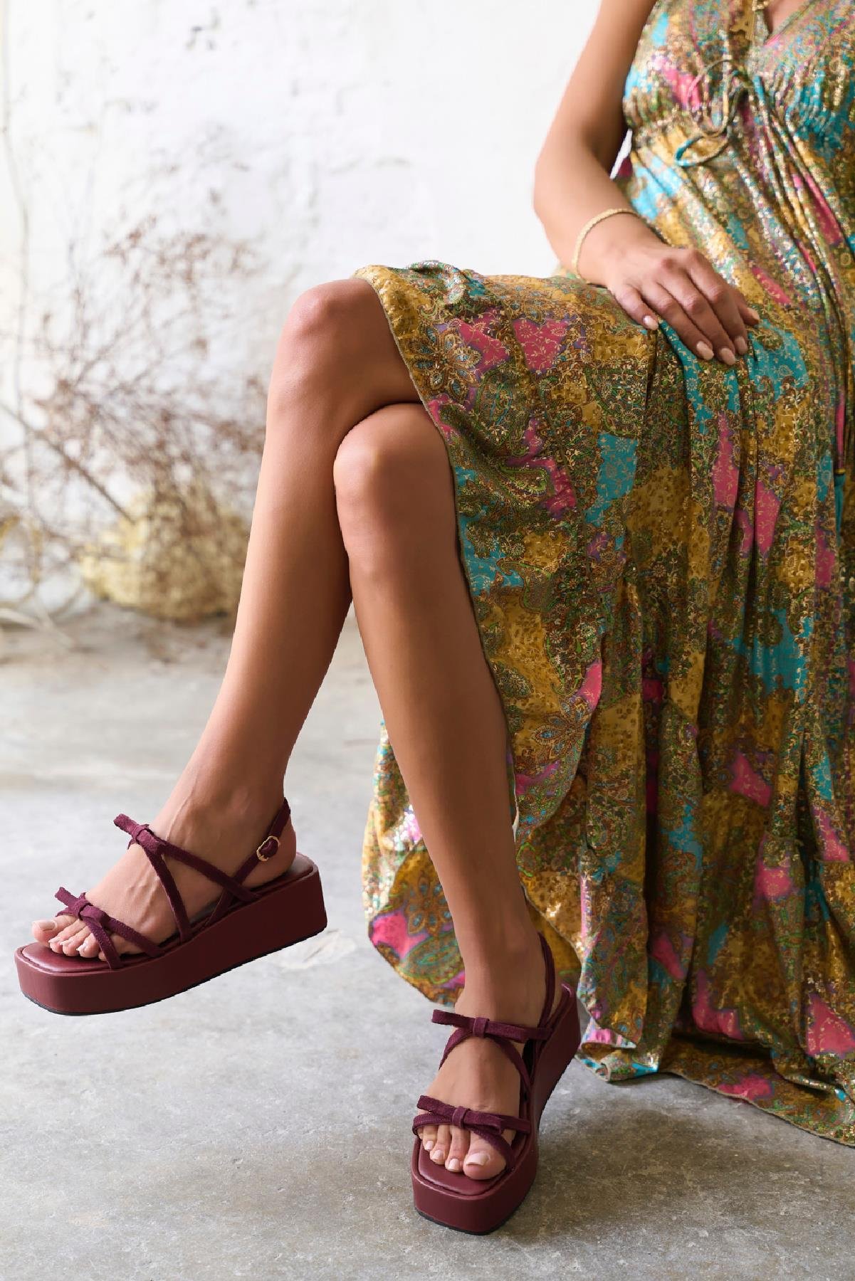 OLİSE BORDO SÜET SANDALET