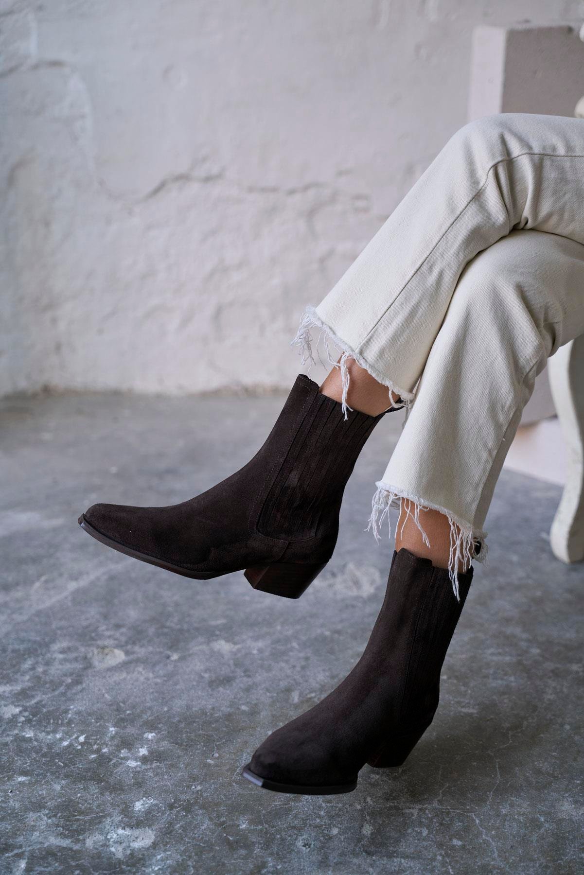 PAVLY KAHVE SÜET KOVBOY BOT