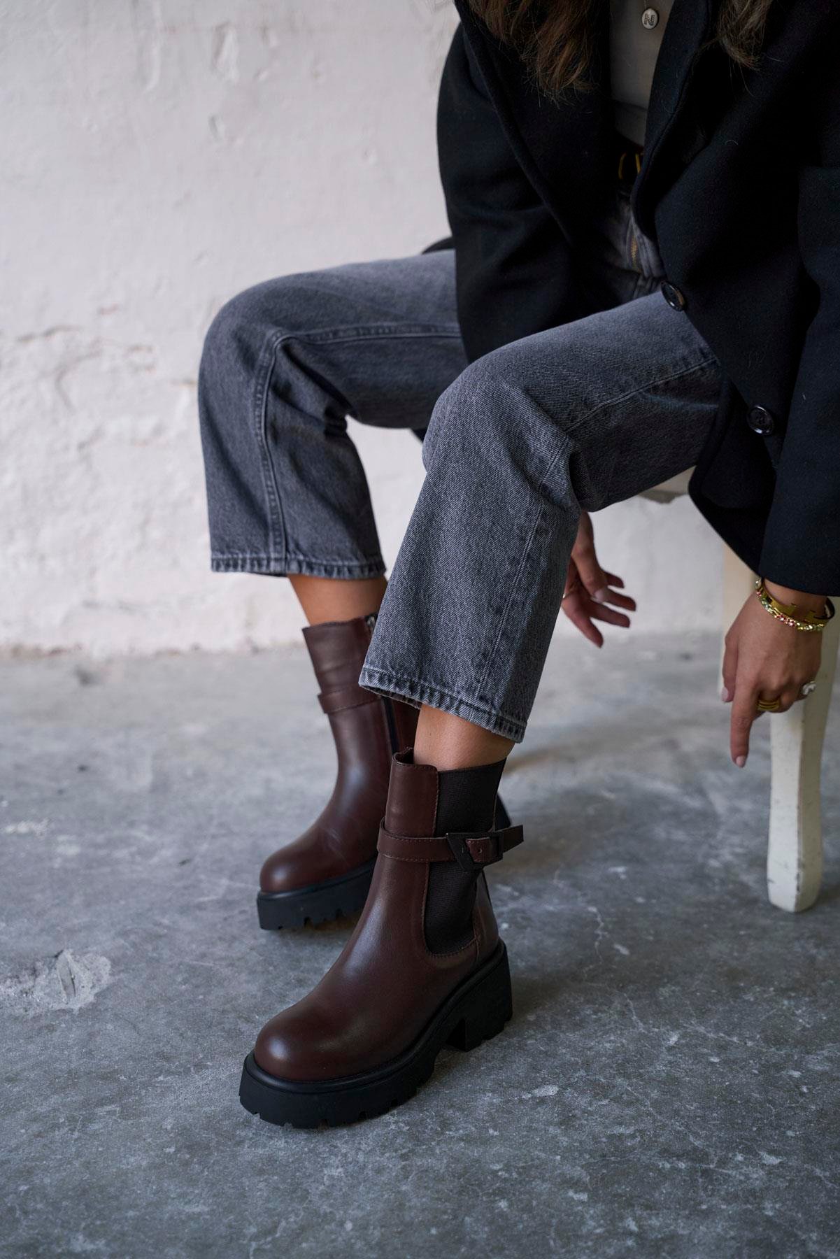 PİA KAHVE DERİ BOT