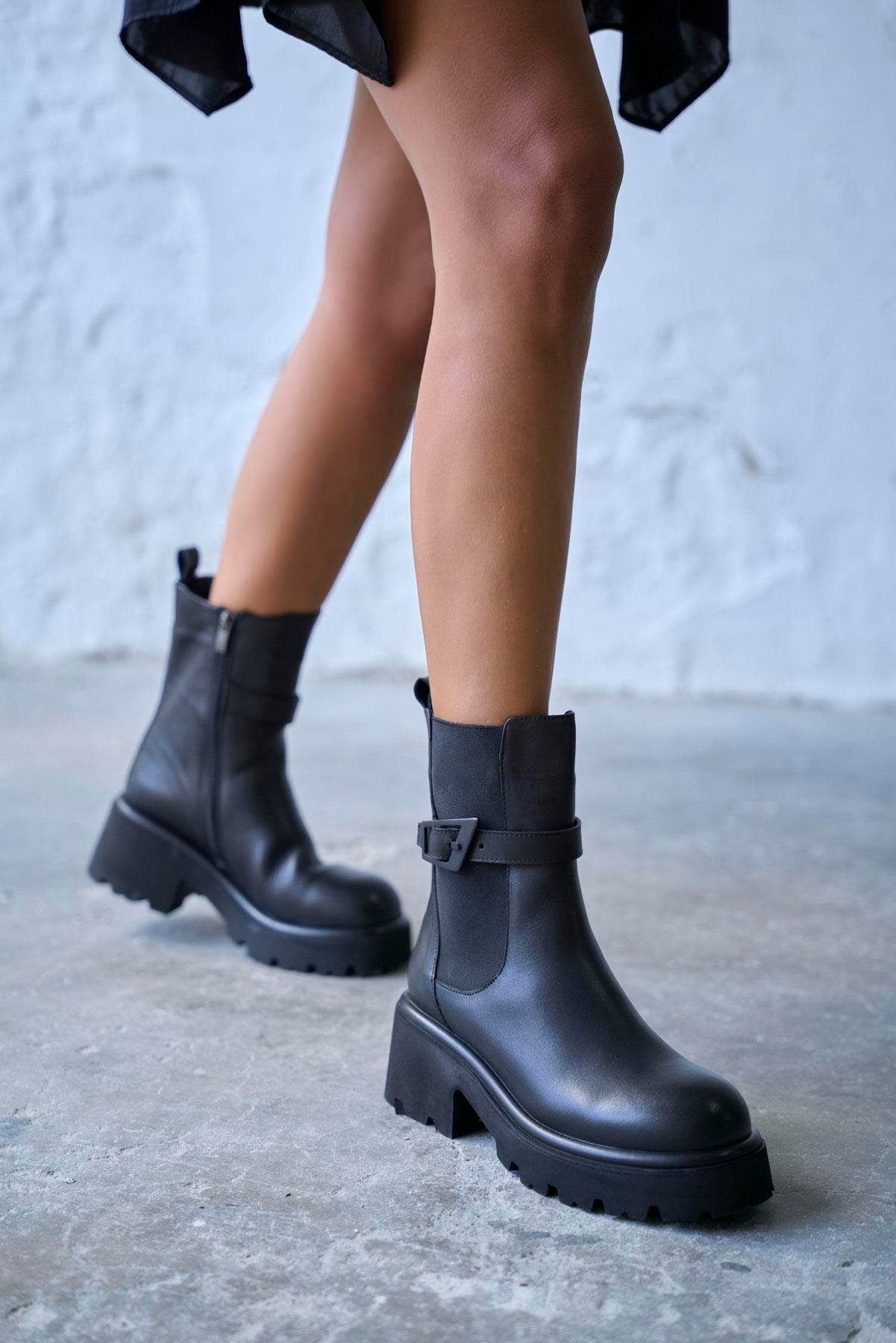 PİA SİYAH DERİ BOT 