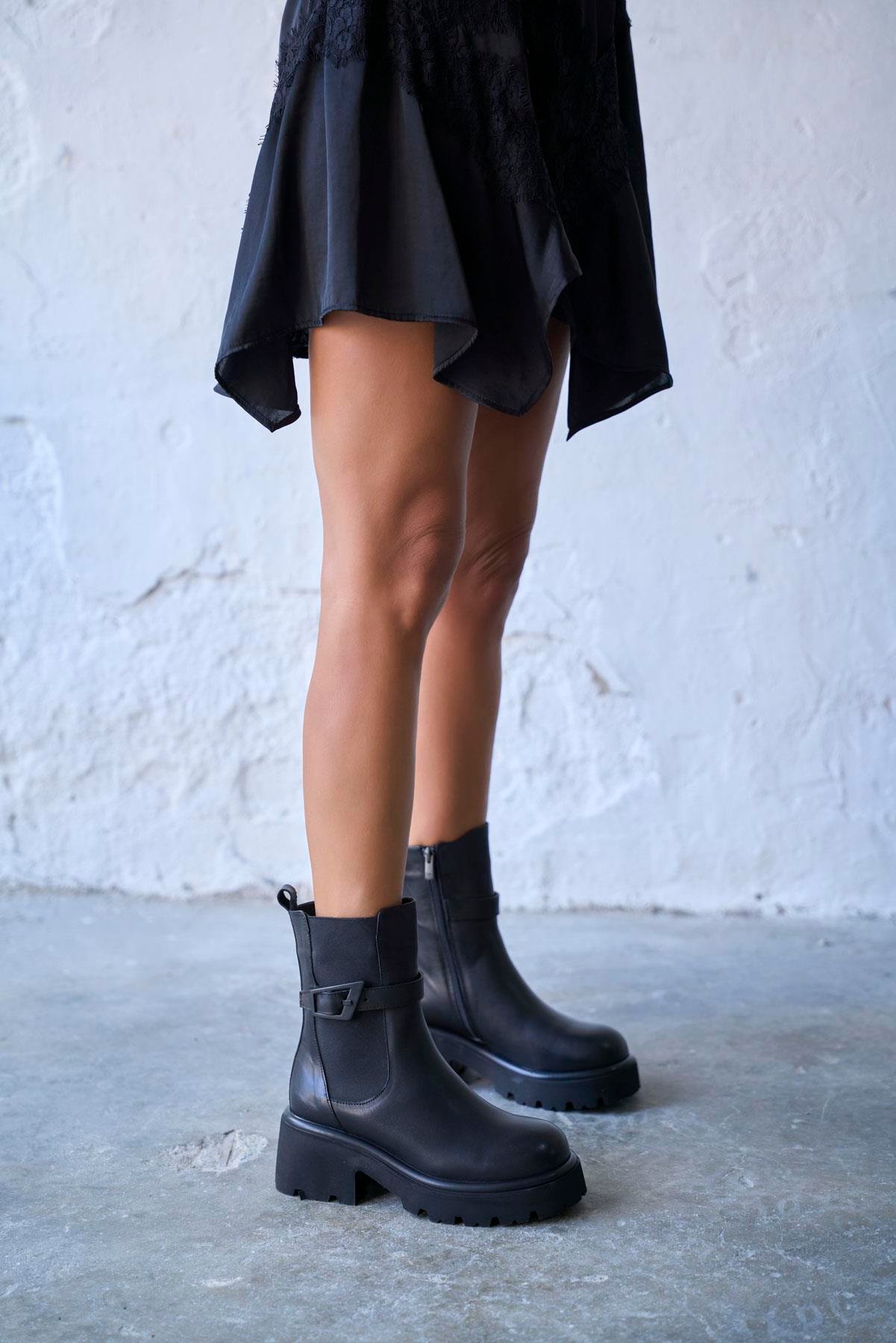 PİA SİYAH DERİ BOT 