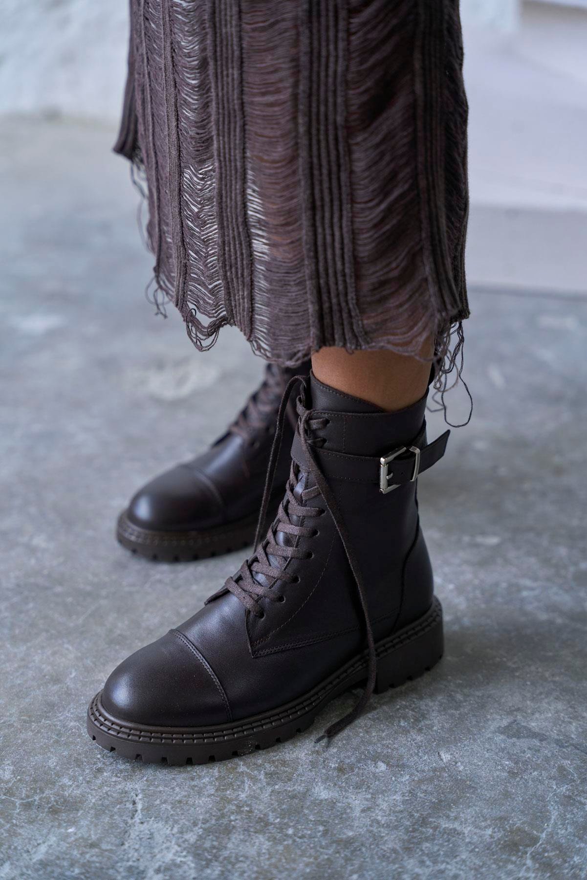 PLONES KAHVE DERİ BOT