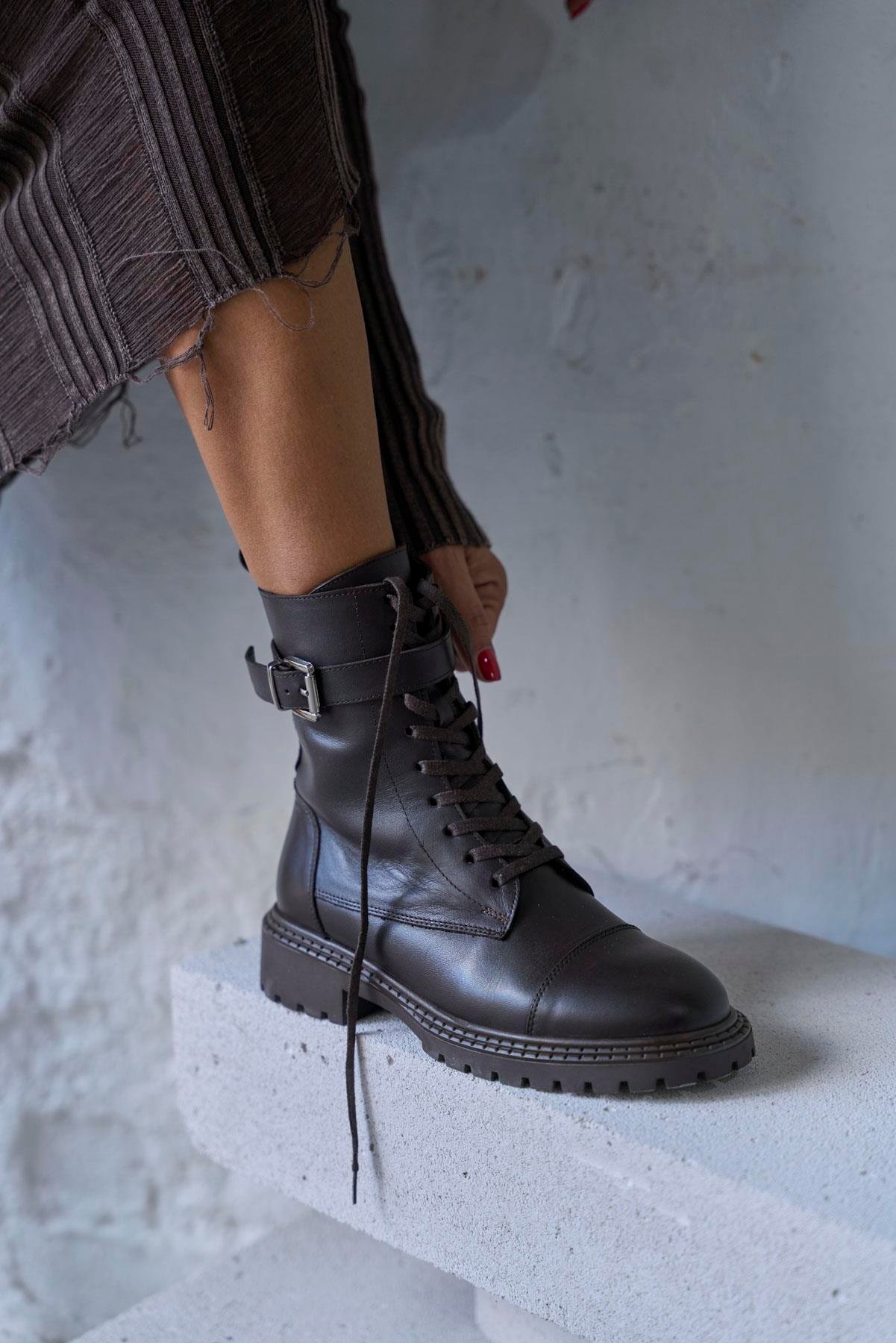 PLONES KAHVE DERİ BOT