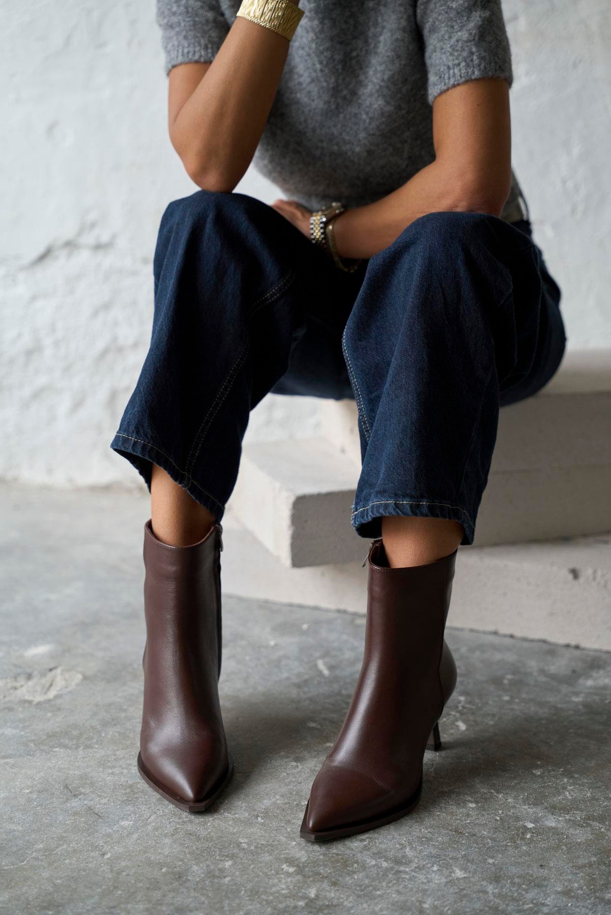 RİVERA KAHVE DERİ TOPUKLU BOT