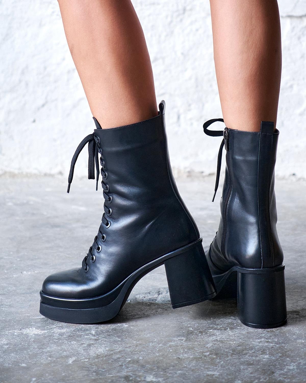 ROWE SİYAH DERİ TOPUKLU BOT