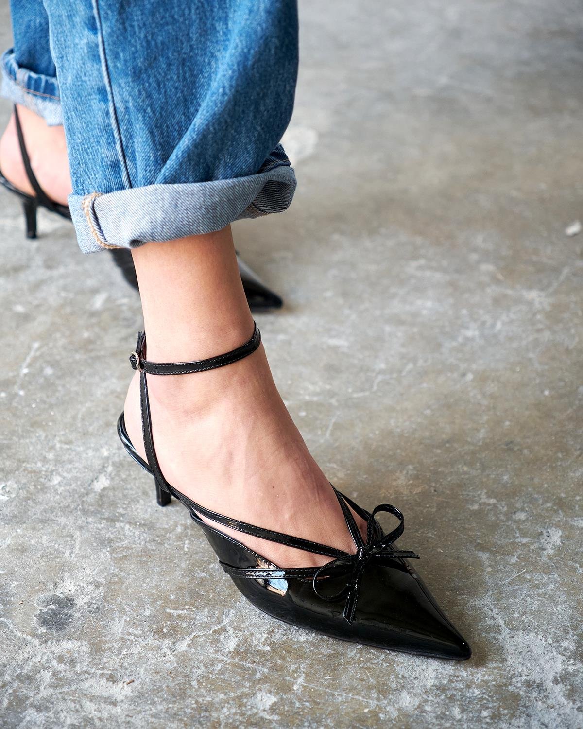 SEDORF SİYAH RUGAN TOPUKLU AYAKAKBI 