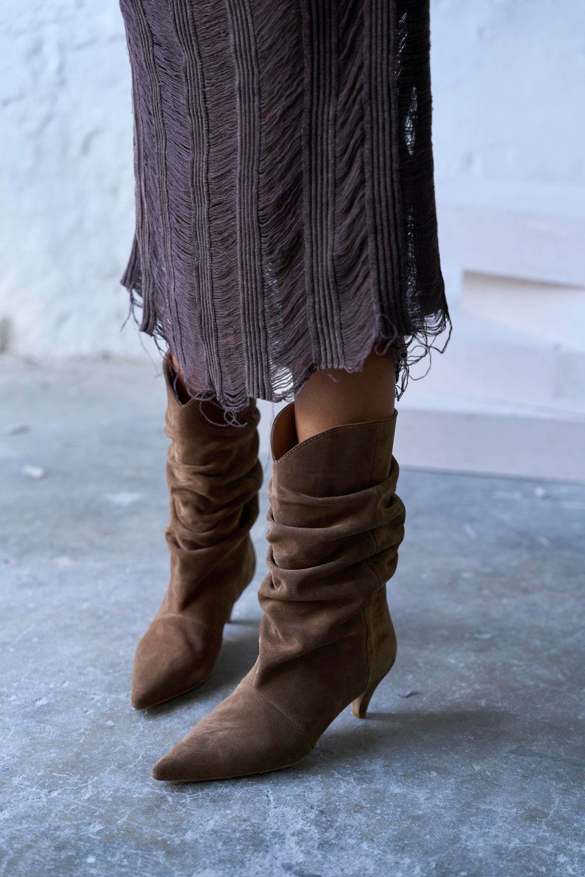 SEUL KUM SÜET ÇİZME