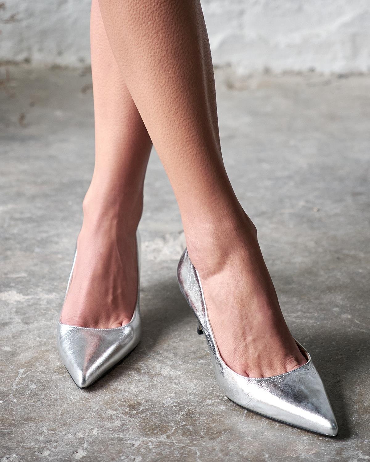 SİSTA 5 CM GÜMÜŞ DERİ STİLETTO