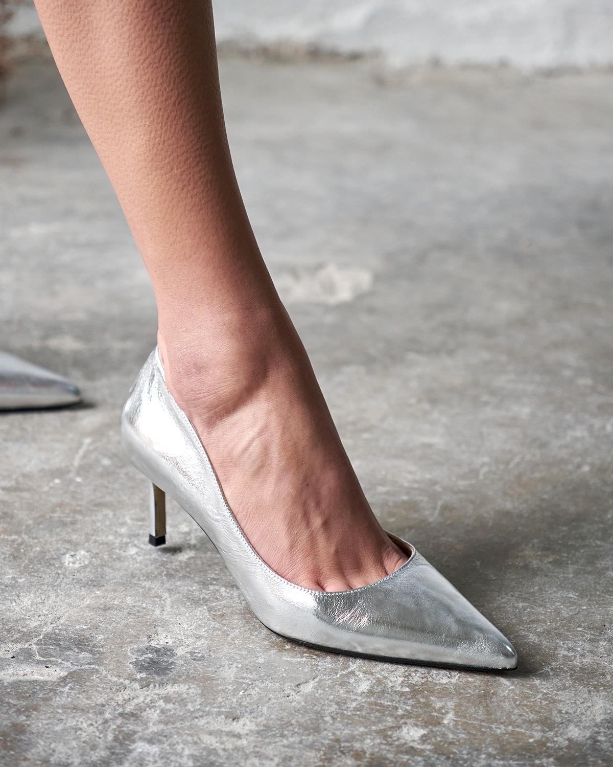 SİSTA 5 CM GÜMÜŞ DERİ STİLETTO