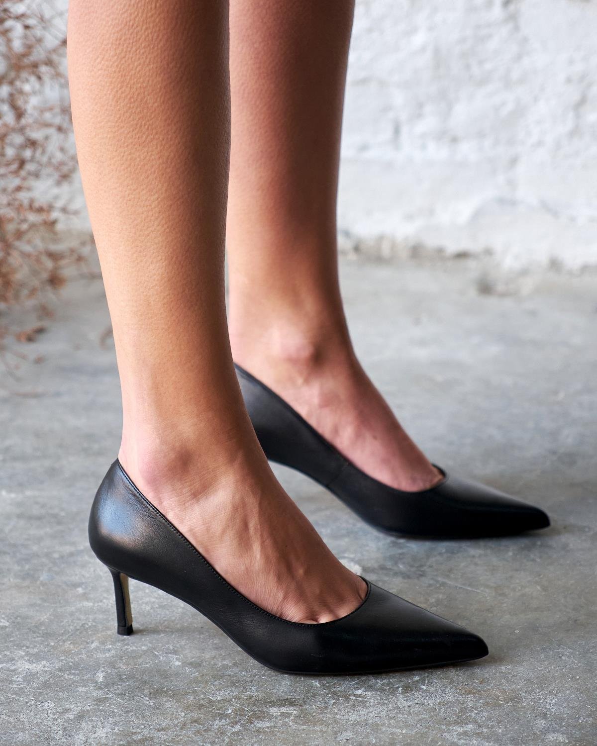 SİSTA 5 CM SİYAH DERİ NATUREL TABAN