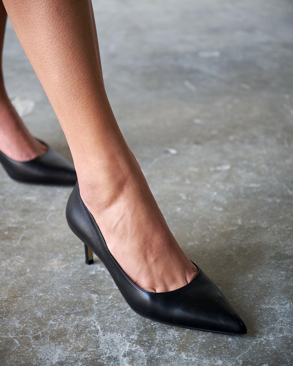 SİSTA 5 CM SİYAH DERİ NATUREL TABAN