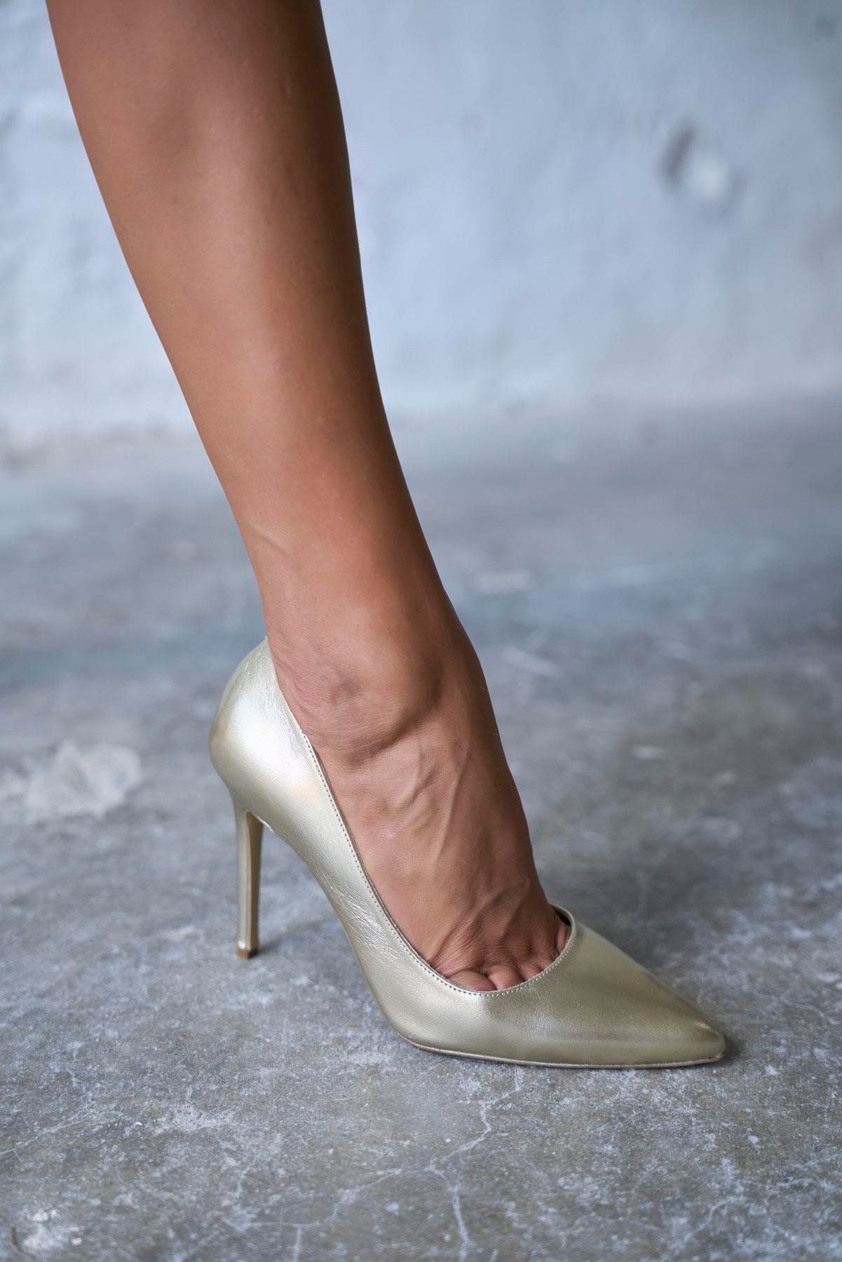 SİTY 10 CM GOLD DERİ STİLETTO