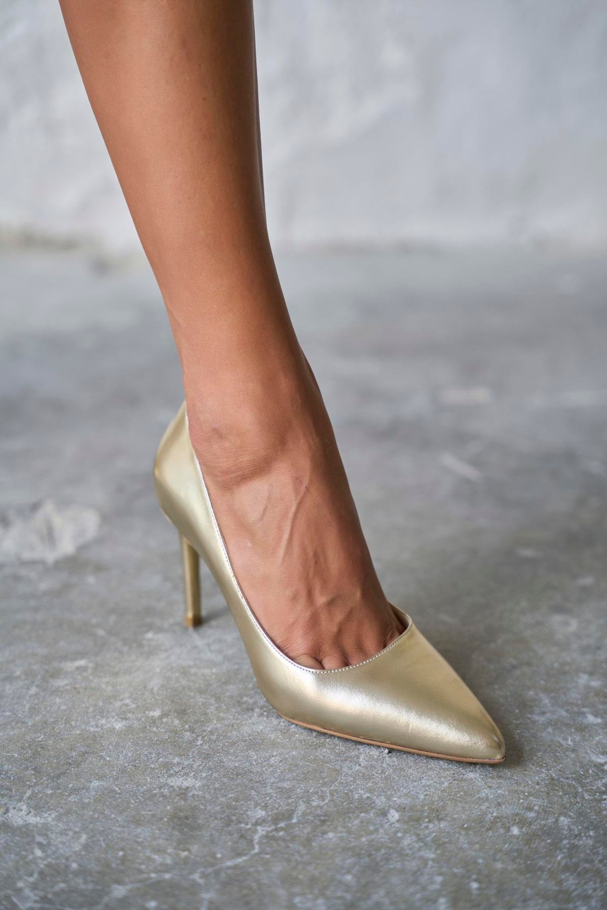 SİTY 8 CM GOLD DERİ STİLETTO