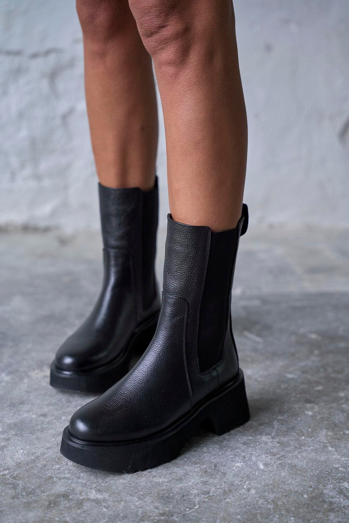 SOSA SİYAH DERİ BOT