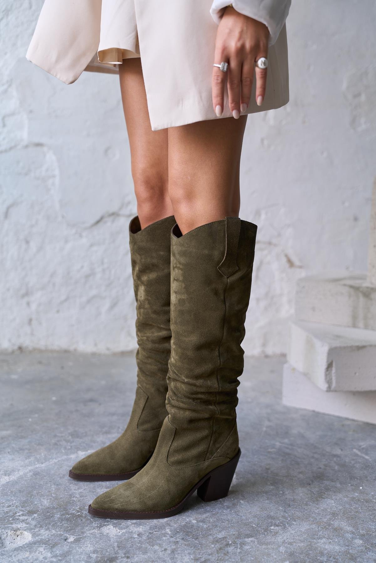 UMEA HAKİ SÜET KOVBOY ÇİZME 