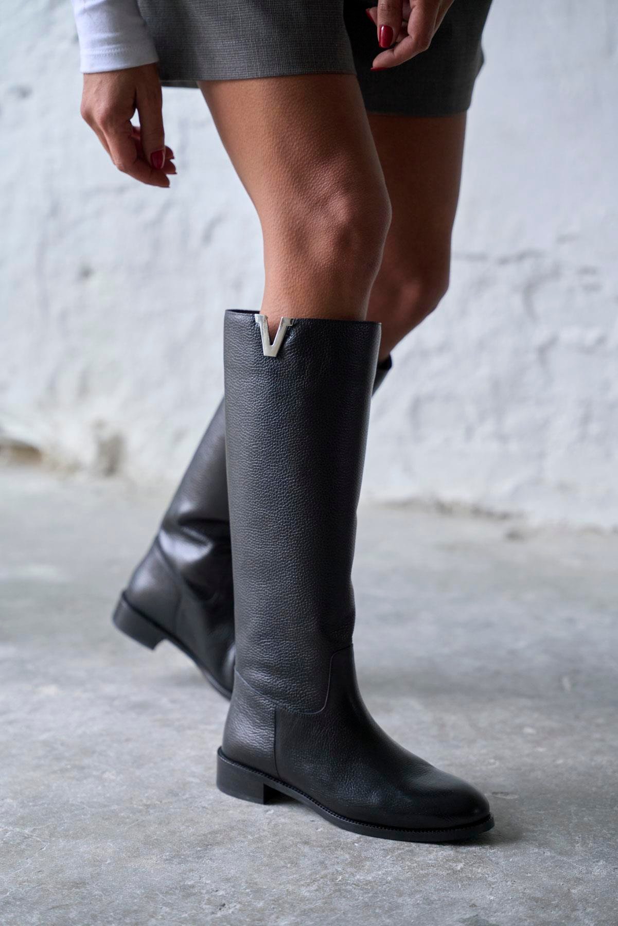 WOLKS SİYAH DERİ ÇİZME