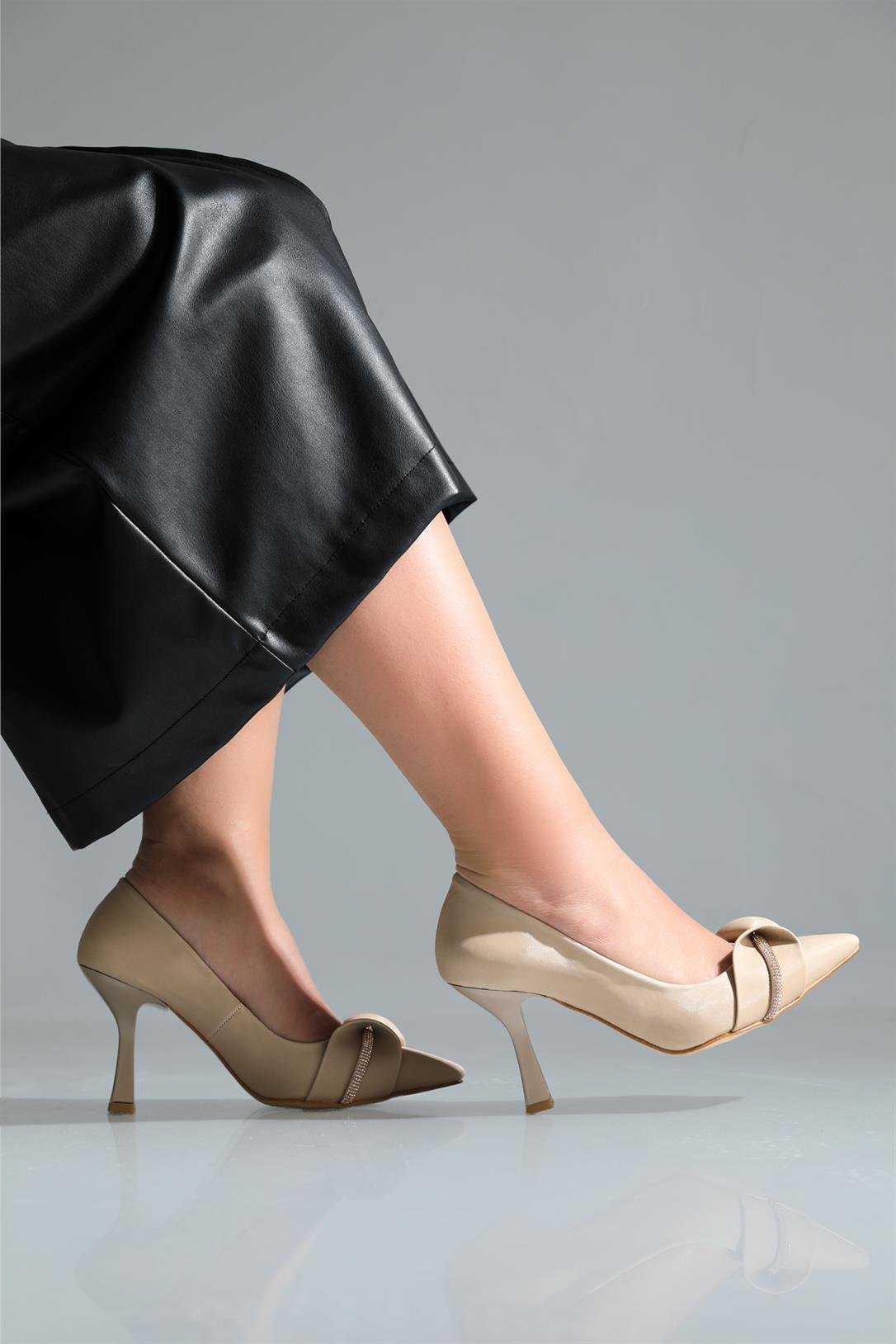 9 cm Taş Kaplamalı Tüllü Topuklu Stiletto Vizon Saten Kadın Ayakkabı SÇ-680 Kadın Stiletto Carla Bella My Bella SÇ-680 23Y