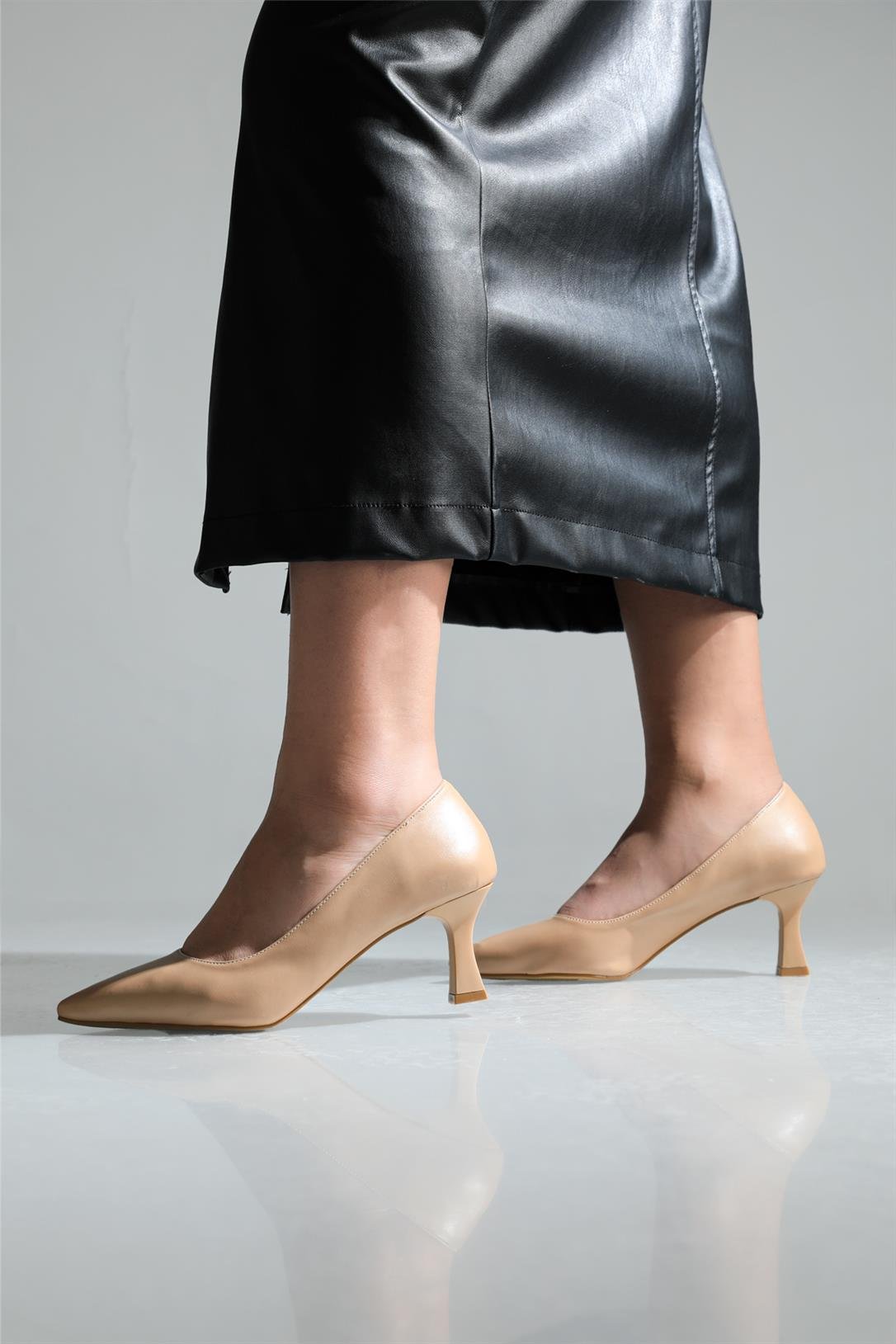 Alçak Topuk Kadeh Ökçeli Nut Kadın Ayakkabı ALYA Kadın Stiletto Carla Bella My Bella Alya 22K