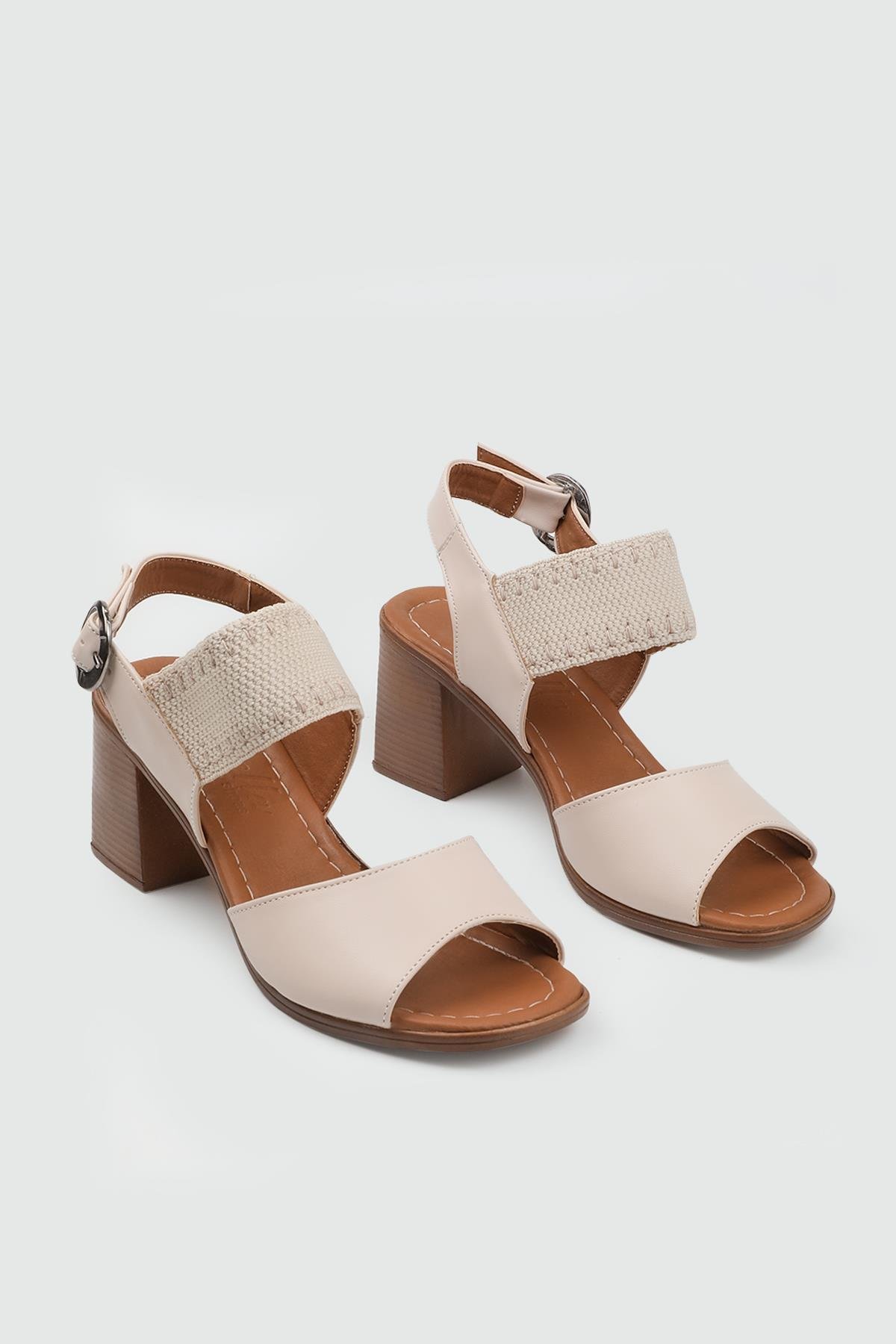 ALÇAK TOPUK SANDALET Ten Kadın Sandalet FRZ-1704 Kadın Topuklu Sandalet FREEZEN MY BELLA FRZ-1714 Kadın 25Y