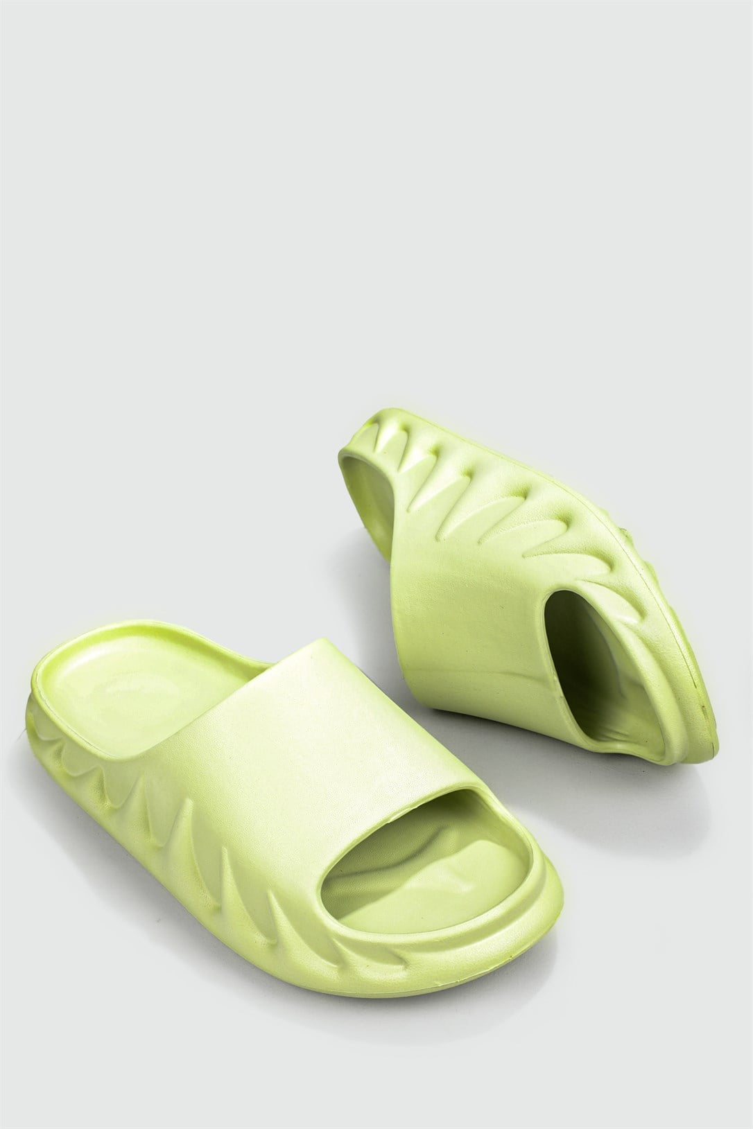 Alevli Yezzy Modeli Petrol Yeşil Erkek Terlik 0111 Erkek Terlik SONİMİX Sonimix Ceox 0111 Erkek 22y