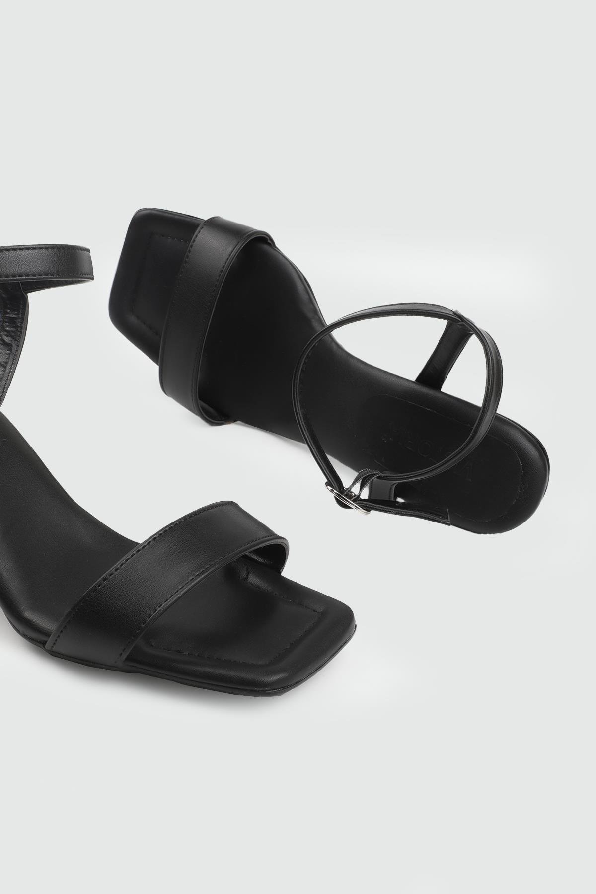 Arkası Açık Bant Siyah Kadın Topuklu Ayakkabı VİCTORİA-248 Kadın Alçak Topuklu Victoria VİCTORİA 25Y-248 Kadın