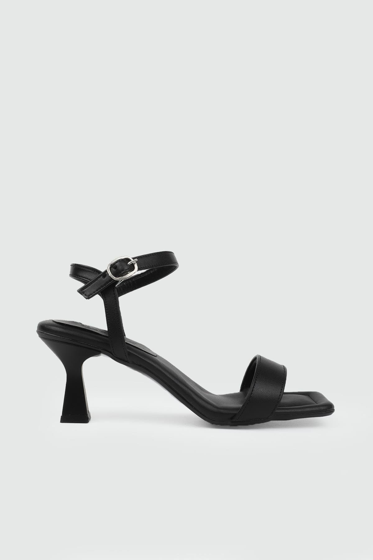 Arkası Açık Bant Siyah Kadın Topuklu Ayakkabı VİCTORİA-248 Kadın Alçak Topuklu Victoria VİCTORİA 25Y-248 Kadın